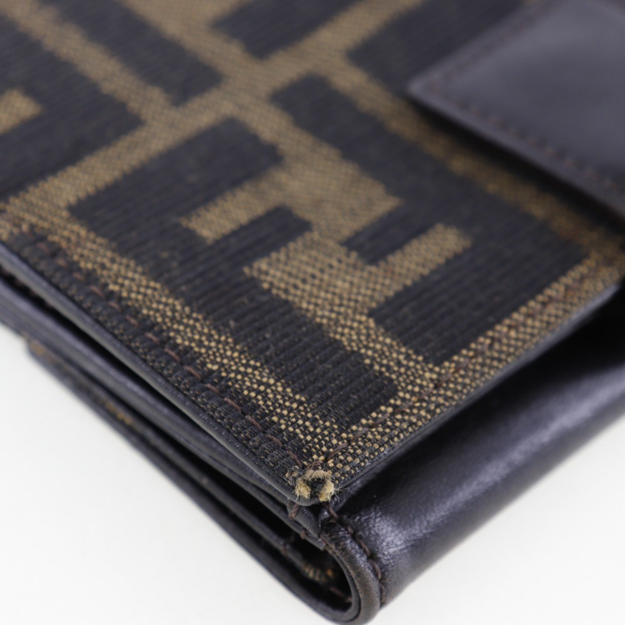 Fendi Brown Canvas Leather Wallet (Bi-Fold) (Pre-Owned)