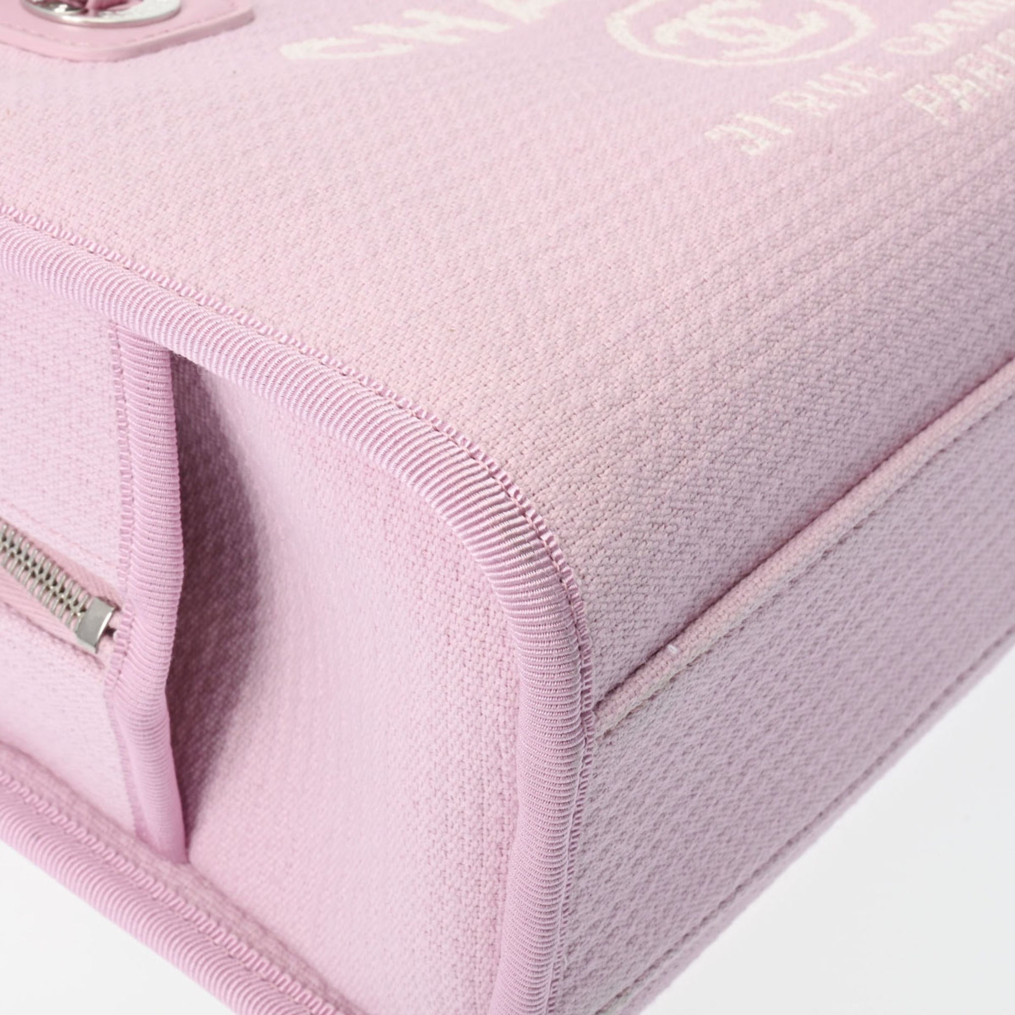 Chanel Pink Canvas Leather Shoulder Bag (Pre-Owned)