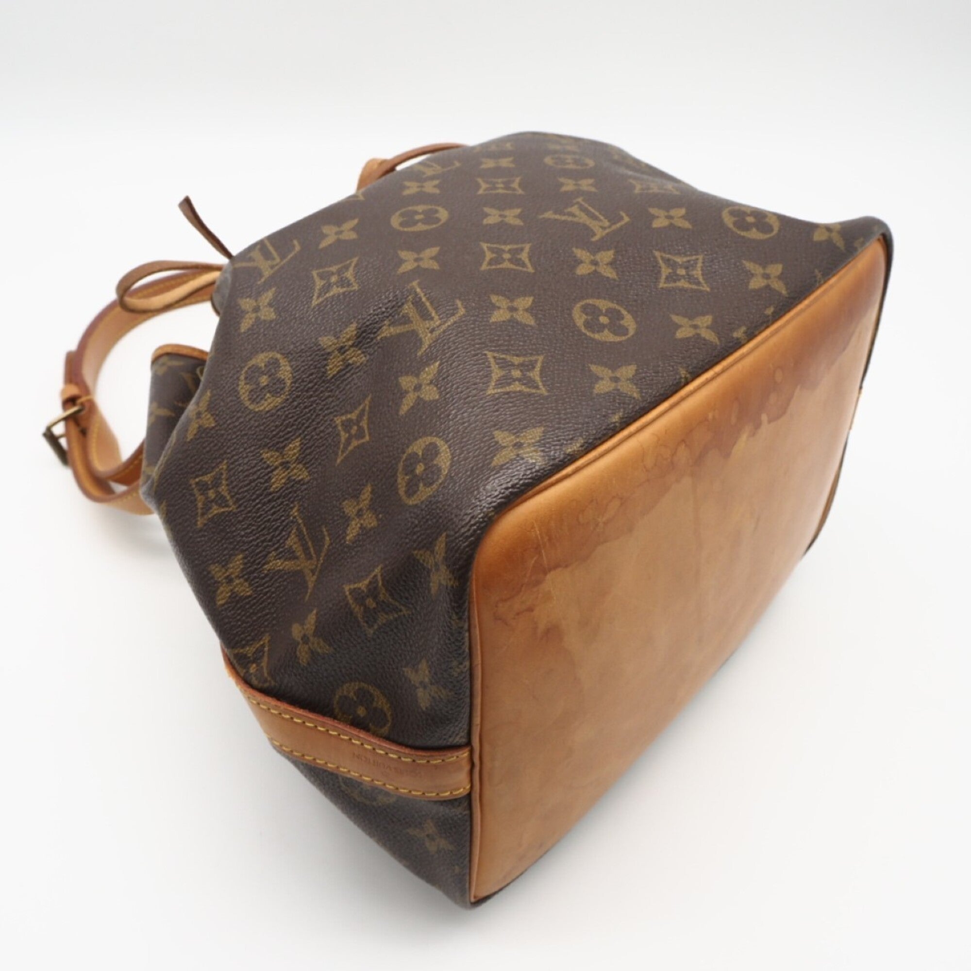 Louis Vuitton Brown Coated Canvas Leather Shoulder Bag (Pre-Owned)