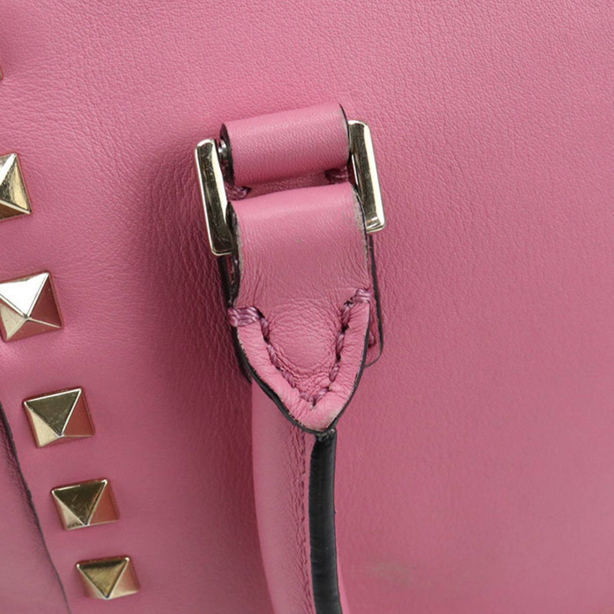 Valentino Garavani Pink Leather Handbag (Pre-Owned)