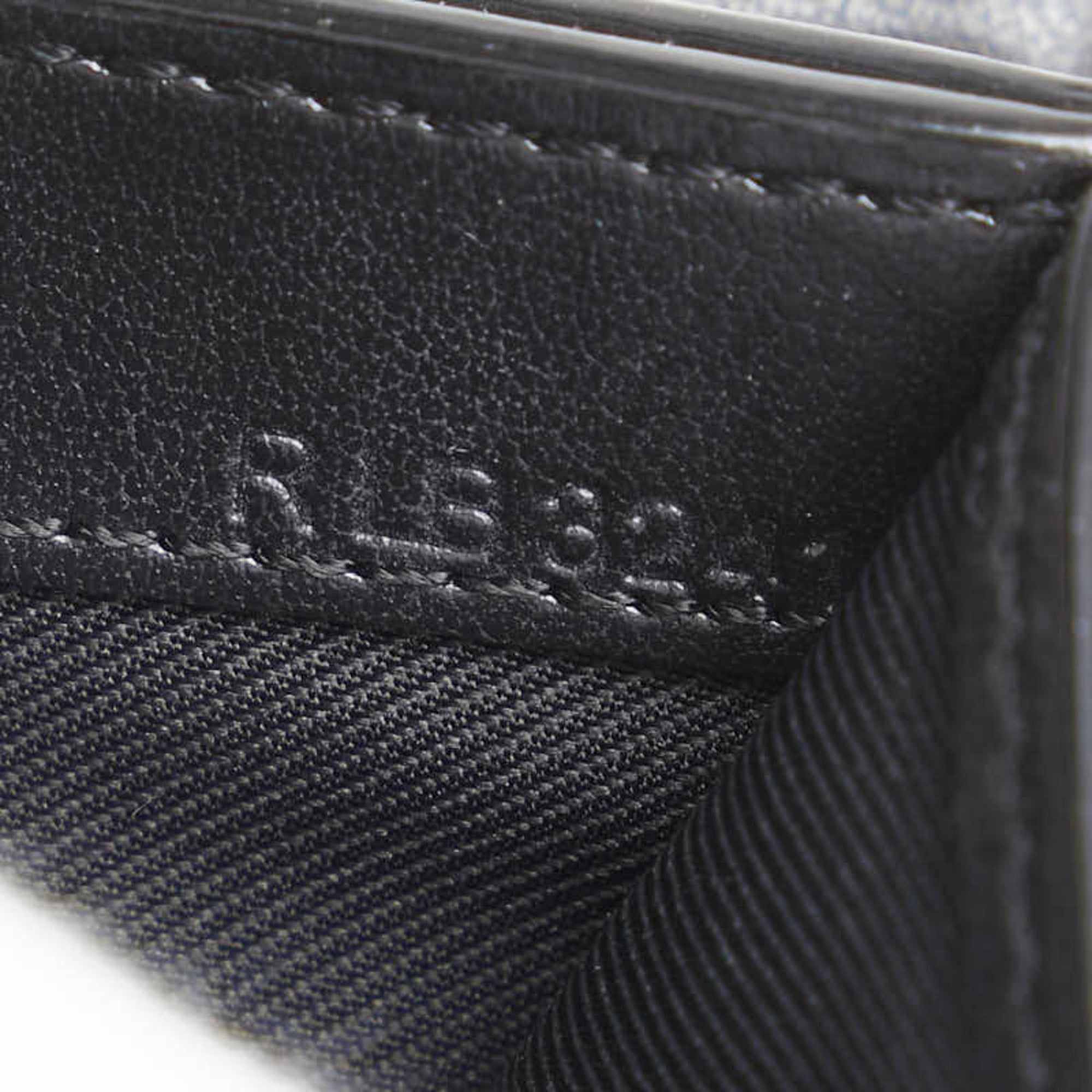 Marc Jacobs Leather Wallet (Tri-Fold) (Pre-Owned)