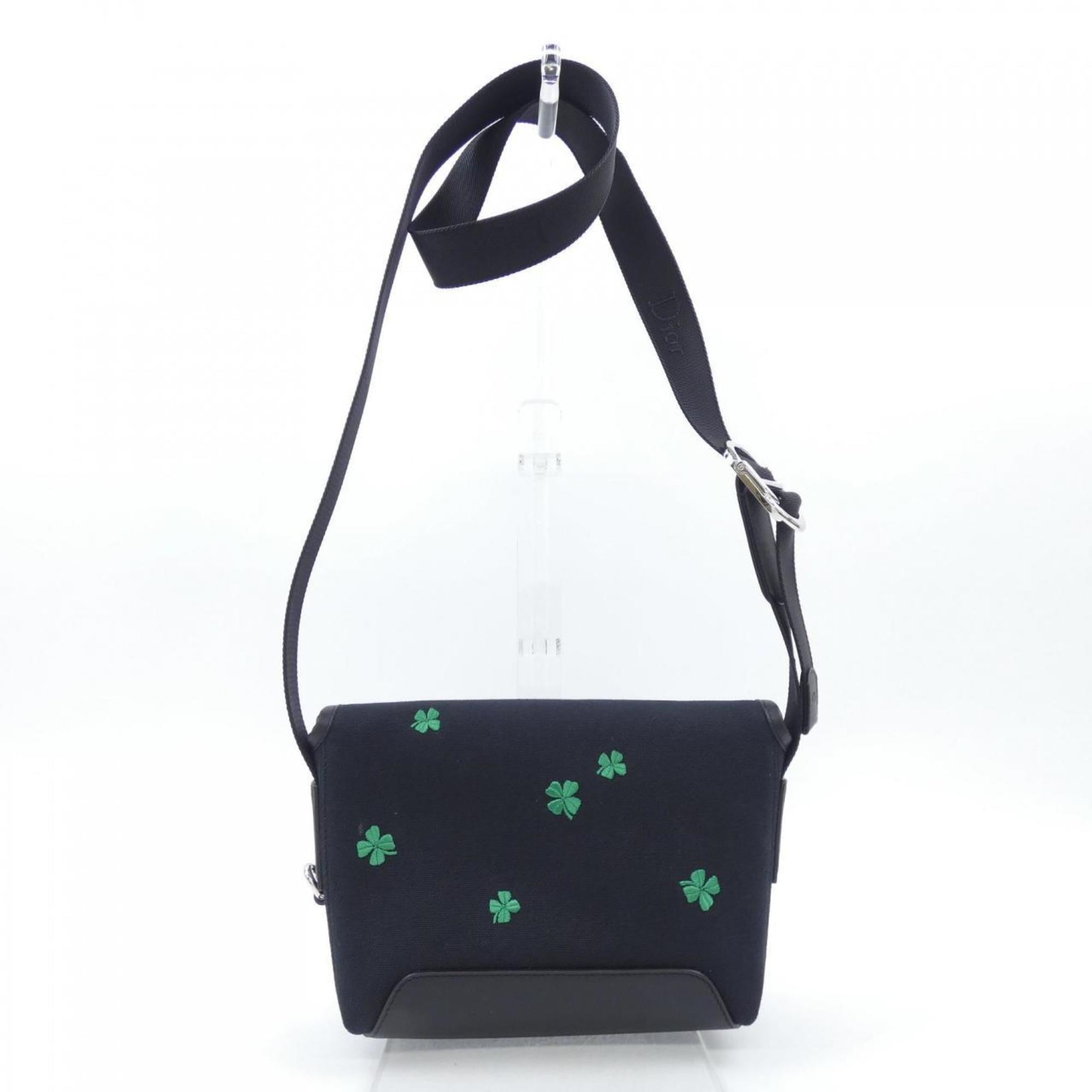 Christian Dior Black Handbag (Pre-Owned)