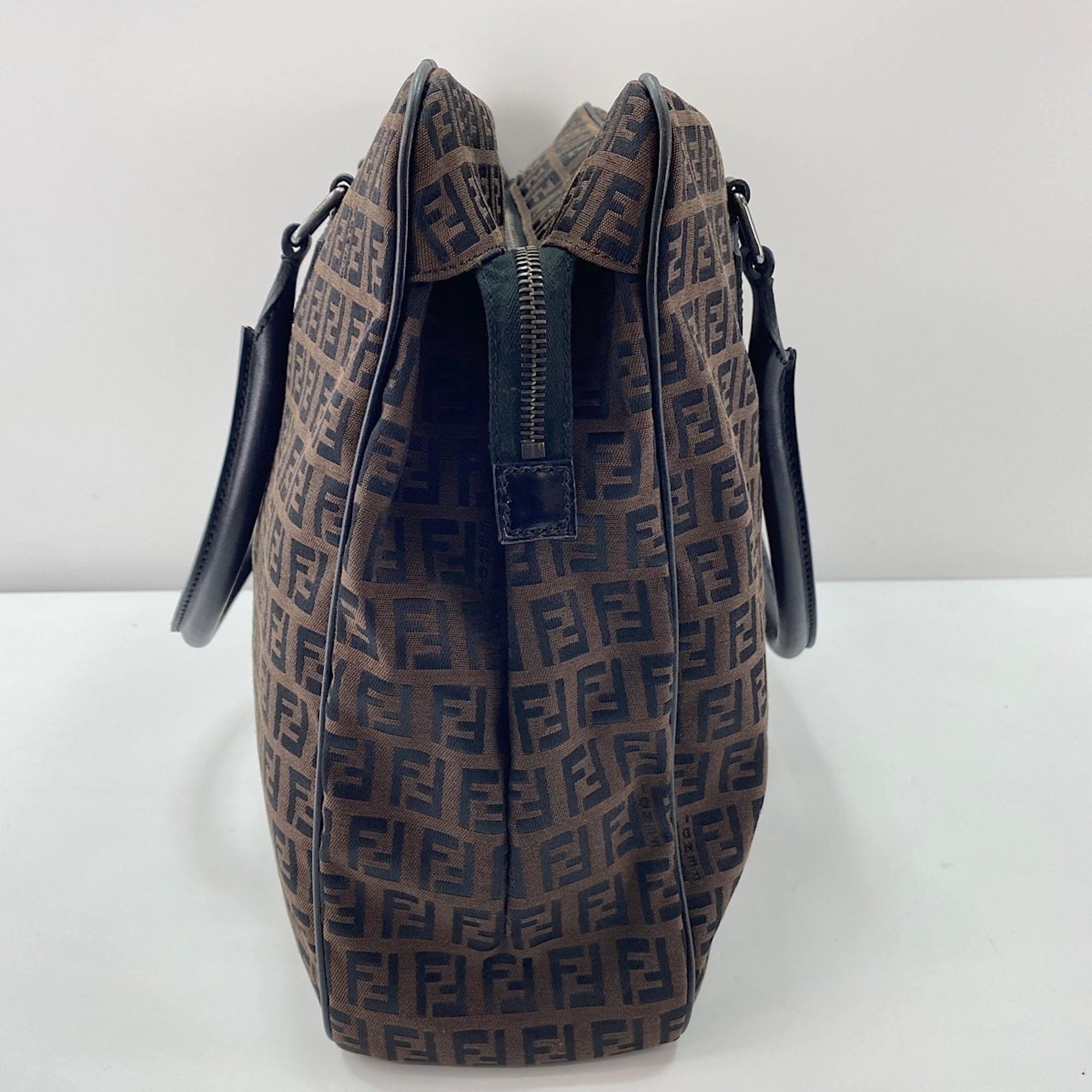 Fendi Brown Canvas Handbag (Pre-Owned)