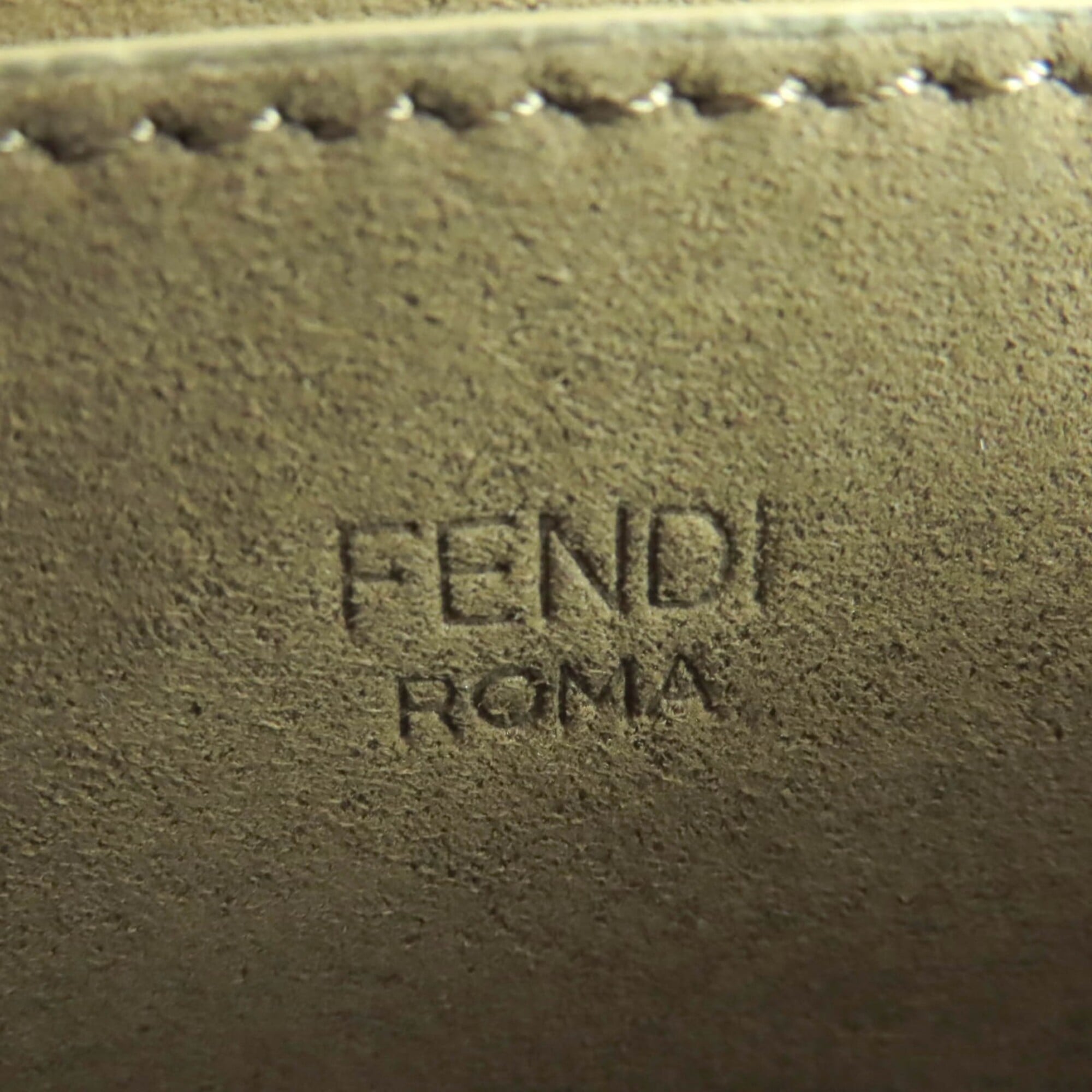 Fendi Brown Leather Shoulder Bag (Pre-Owned)