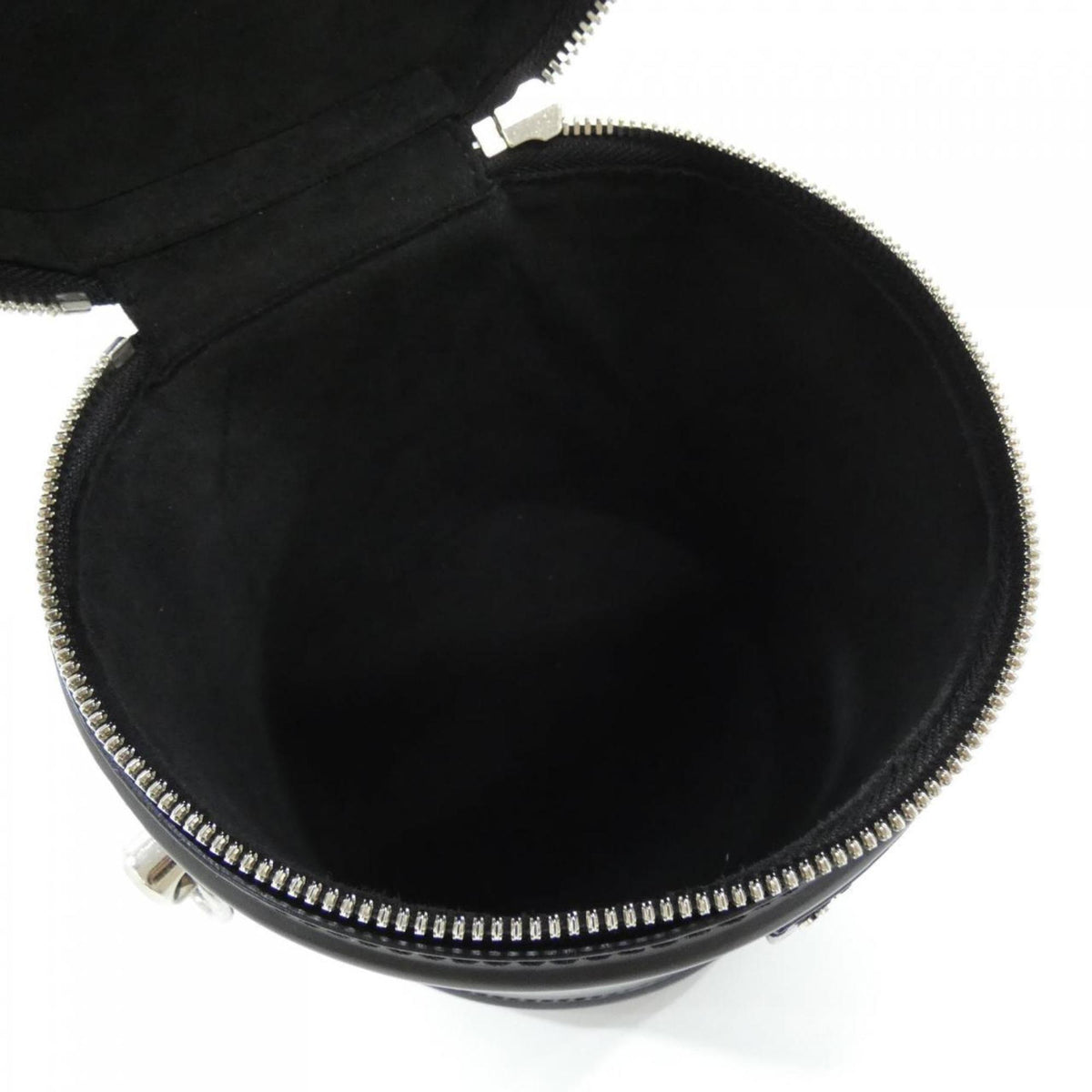 Louis Vuitton Epi Black Leather Handbag (Pre-Owned)