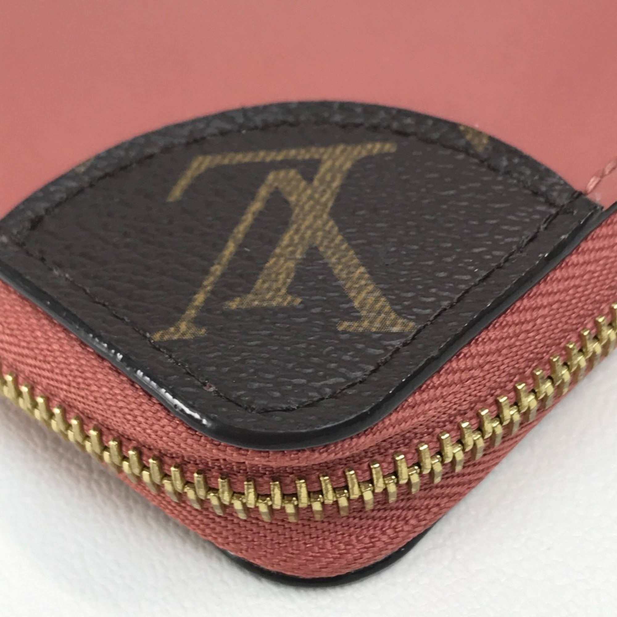 Louis Vuitton Monogram Monogram Pink Beige Monogram Patent Leather Long Wallet (Bi-Fold) (Pre-Owned)