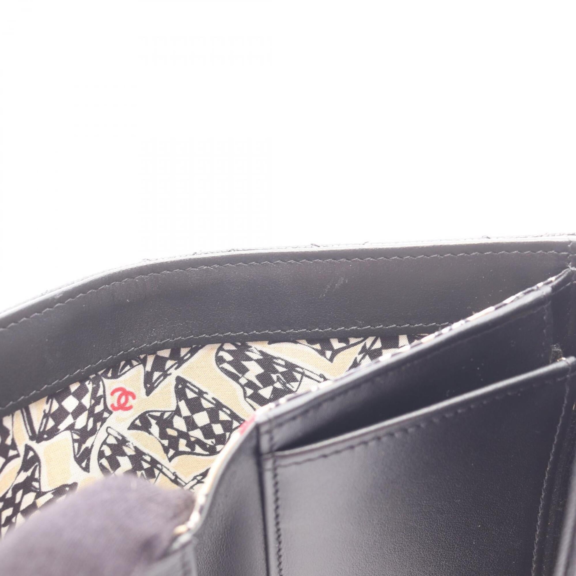 Chanel Black Grained Calfskin Wallet (Tri-Fold) (Pre-Owned)