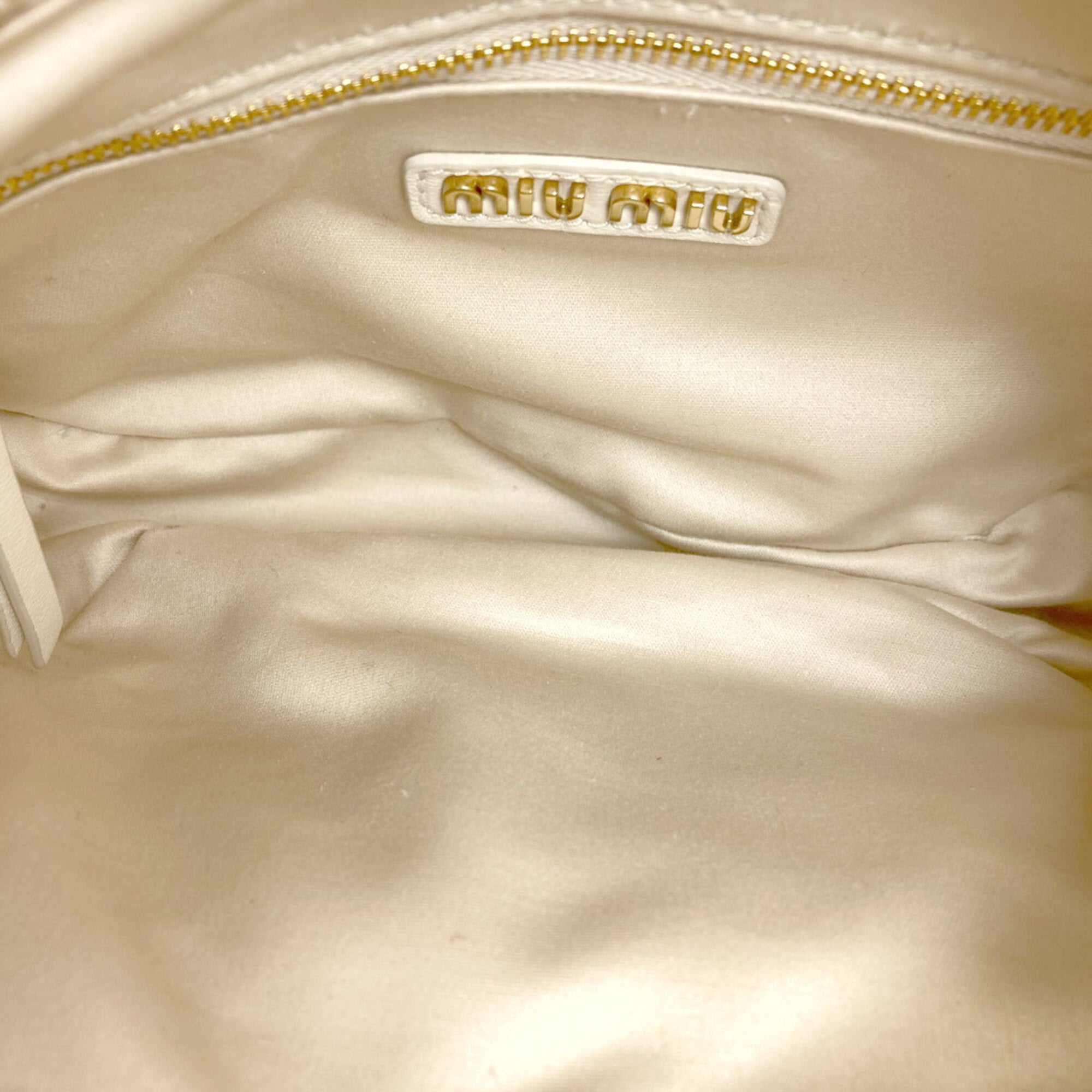 Miu Miu White Leather Handbag (Pre-Owned)