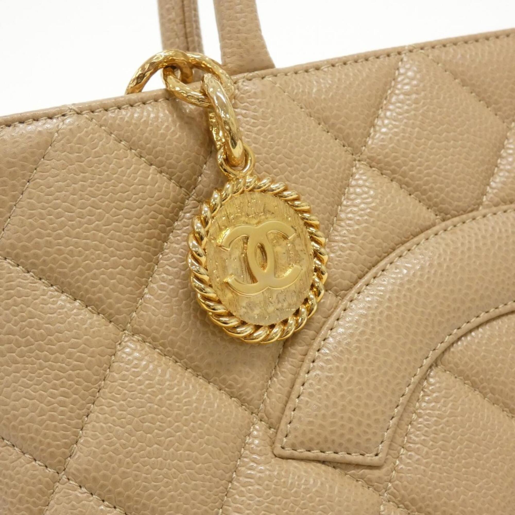 Chanel Beige Grained Calfskin Handbag (Pre-Owned)