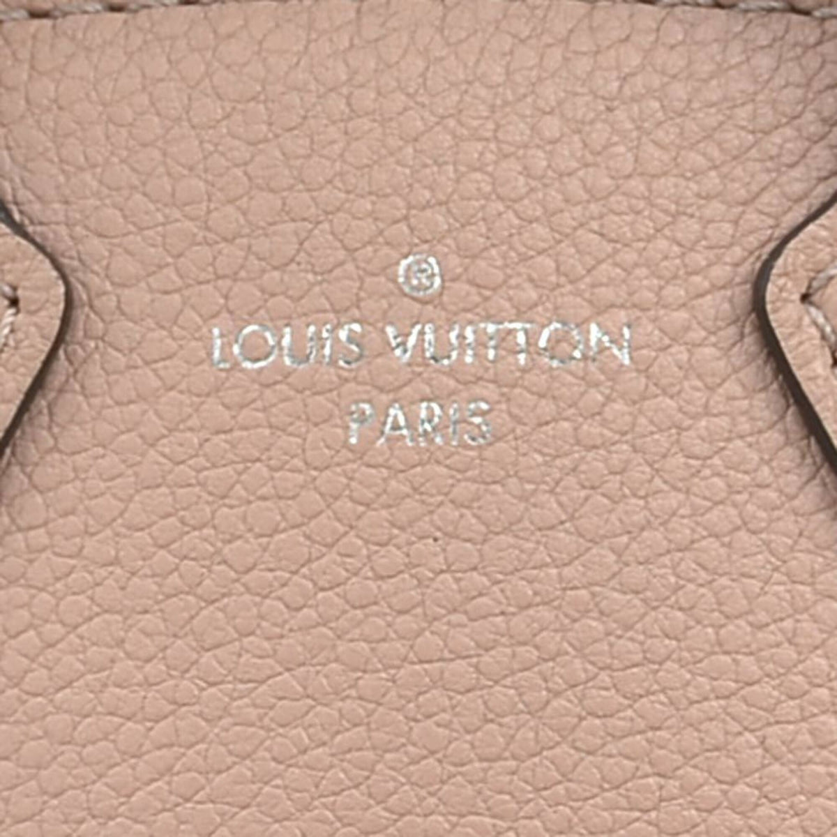 Louis Vuitton Magnolia Leather Handbag Shoulder Bag (Pre-Owned)