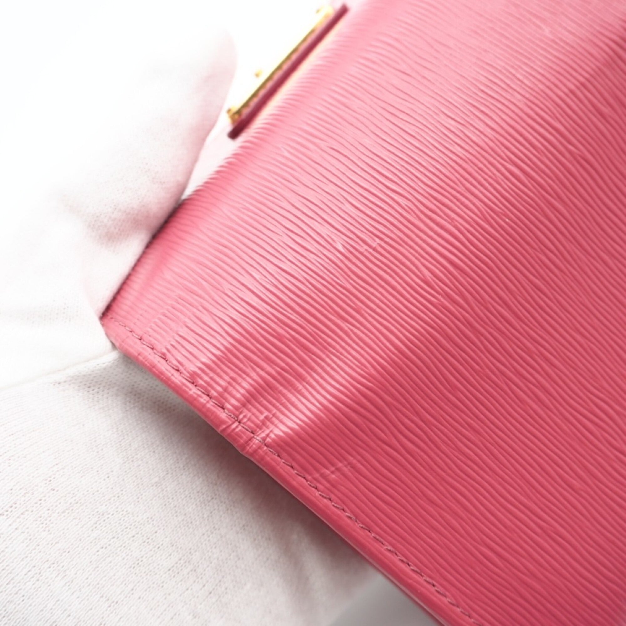 Prada Pink Leather Wallet (Tri-Fold) (Pre-Owned)