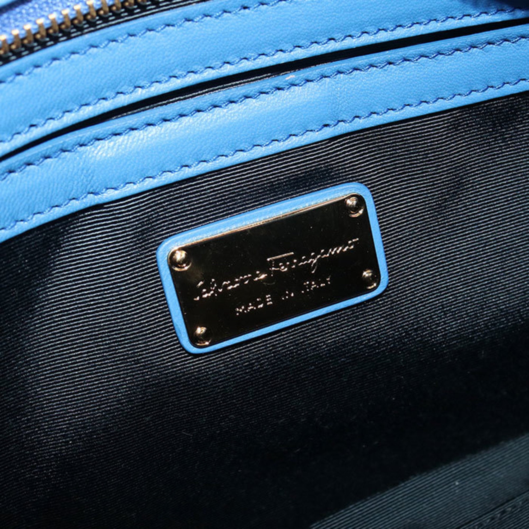 Salvatore Ferragamo Blue Leather Tote Bag (Pre-Owned)