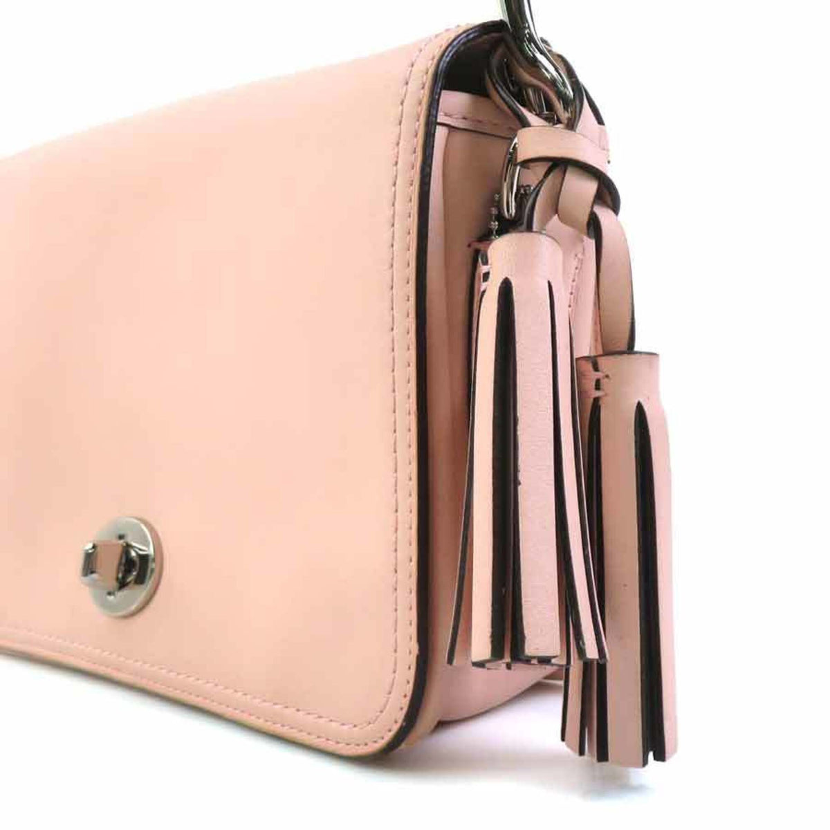 Coach Pink Leather Shoulder Bag (Pre-Owned)