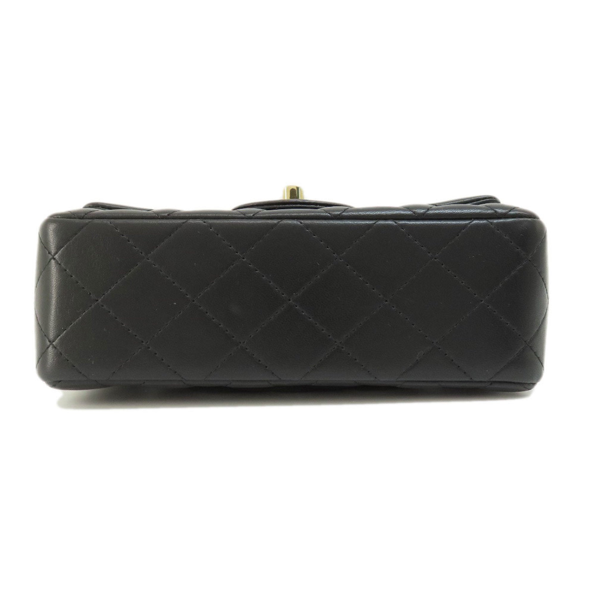 Chanel Black Leather Shoulder Bag (Pre-Owned)