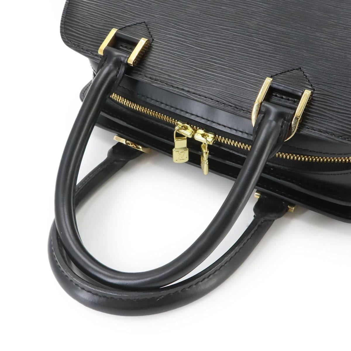 Louis Vuitton Noir Epi Leather Handbag (Pre-Owned)