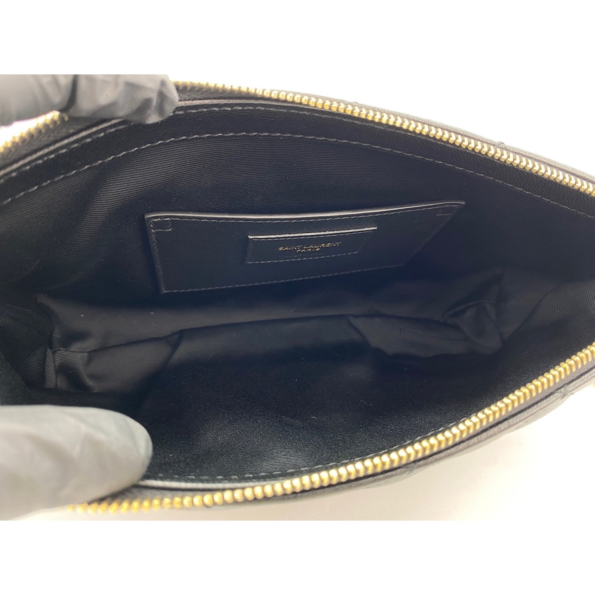 Yves Saint Laurent Black Tote Bag (Pre-Owned)