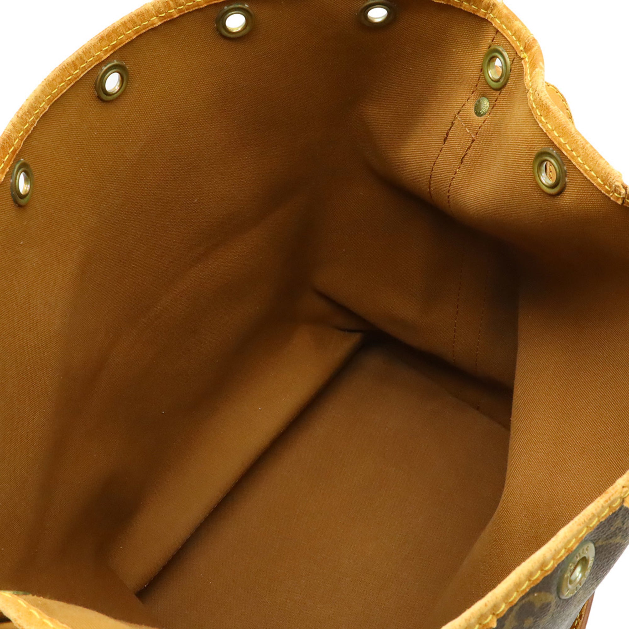 Louis Vuitton Brown Monogram Monogram Shoulder Bag (Pre-Owned)
