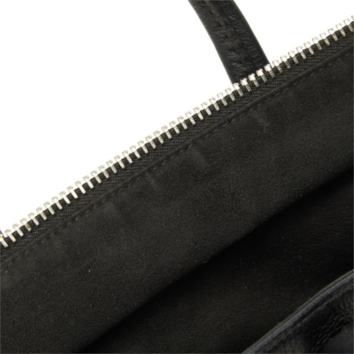 Salvatore Ferragamo Black Leather Handbag Shoulder Bag (Pre-Owned)