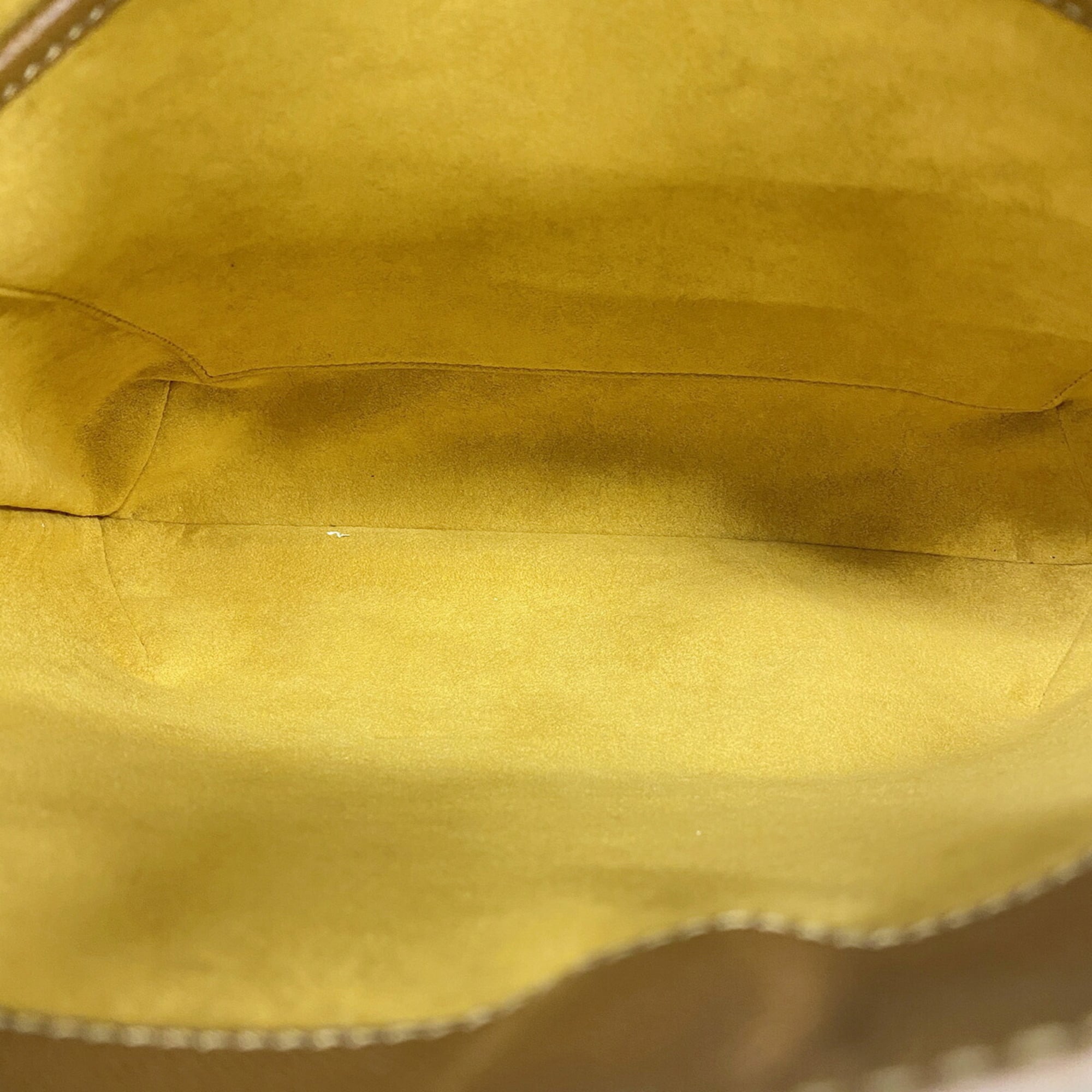 Louis Vuitton Brown Shoulder Bag (Pre-Owned)