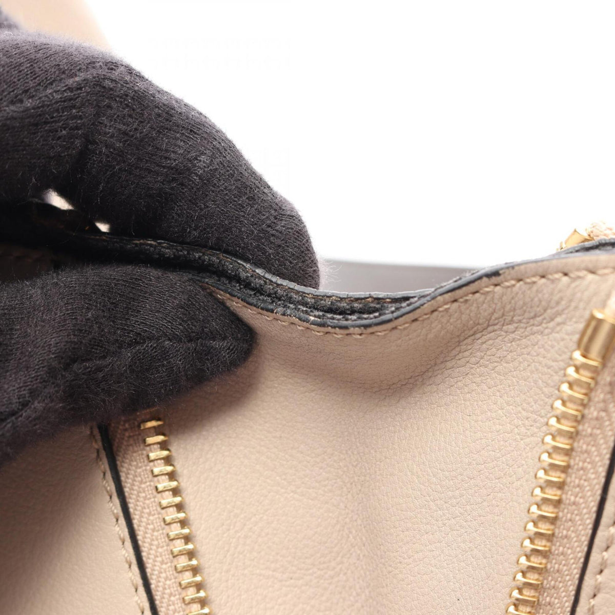 Loewe Beige Brown Gray Leather Handbag (Pre-Owned)
