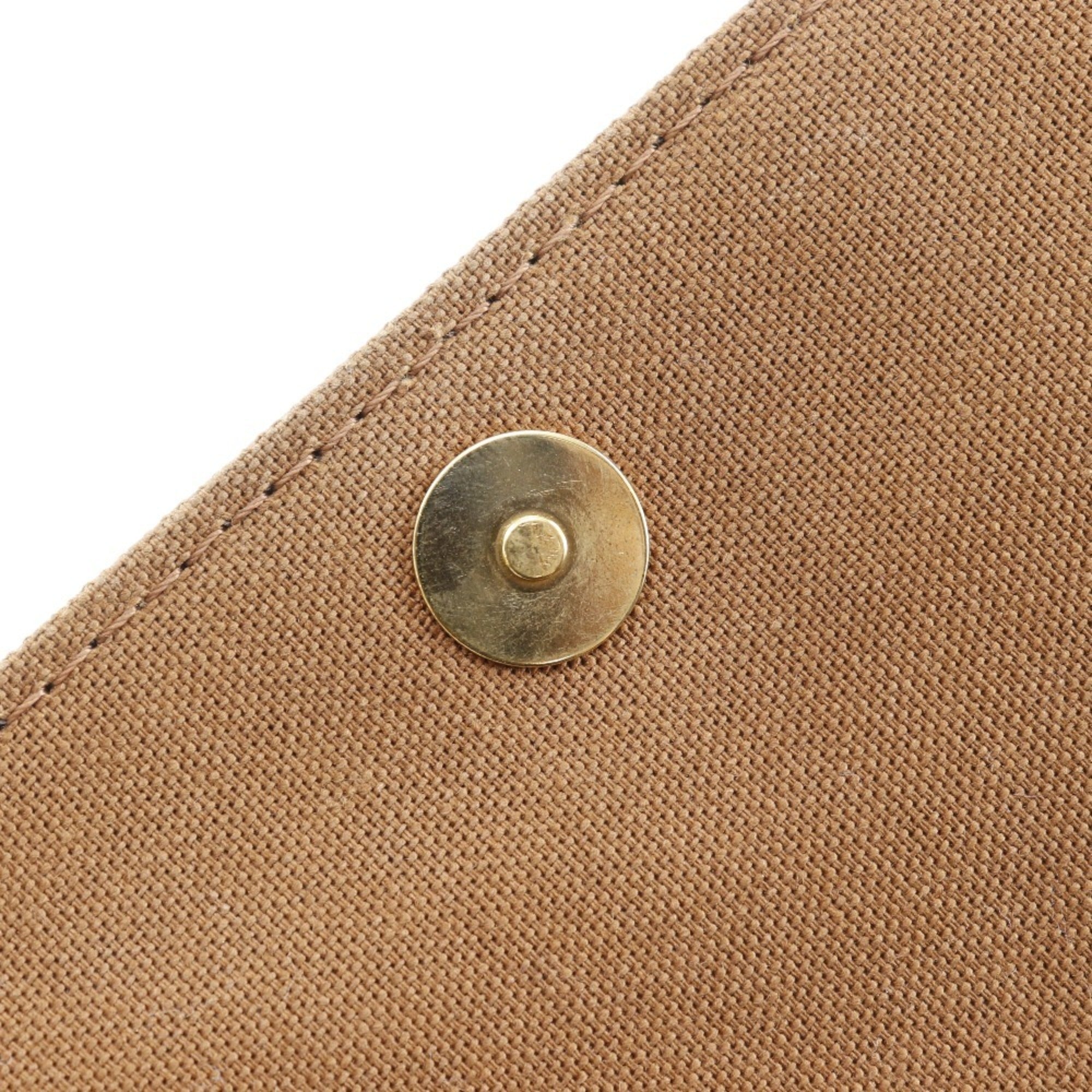 Louis Vuitton Brown Monogram Canvas Shoulder Bag (Pre-Owned)