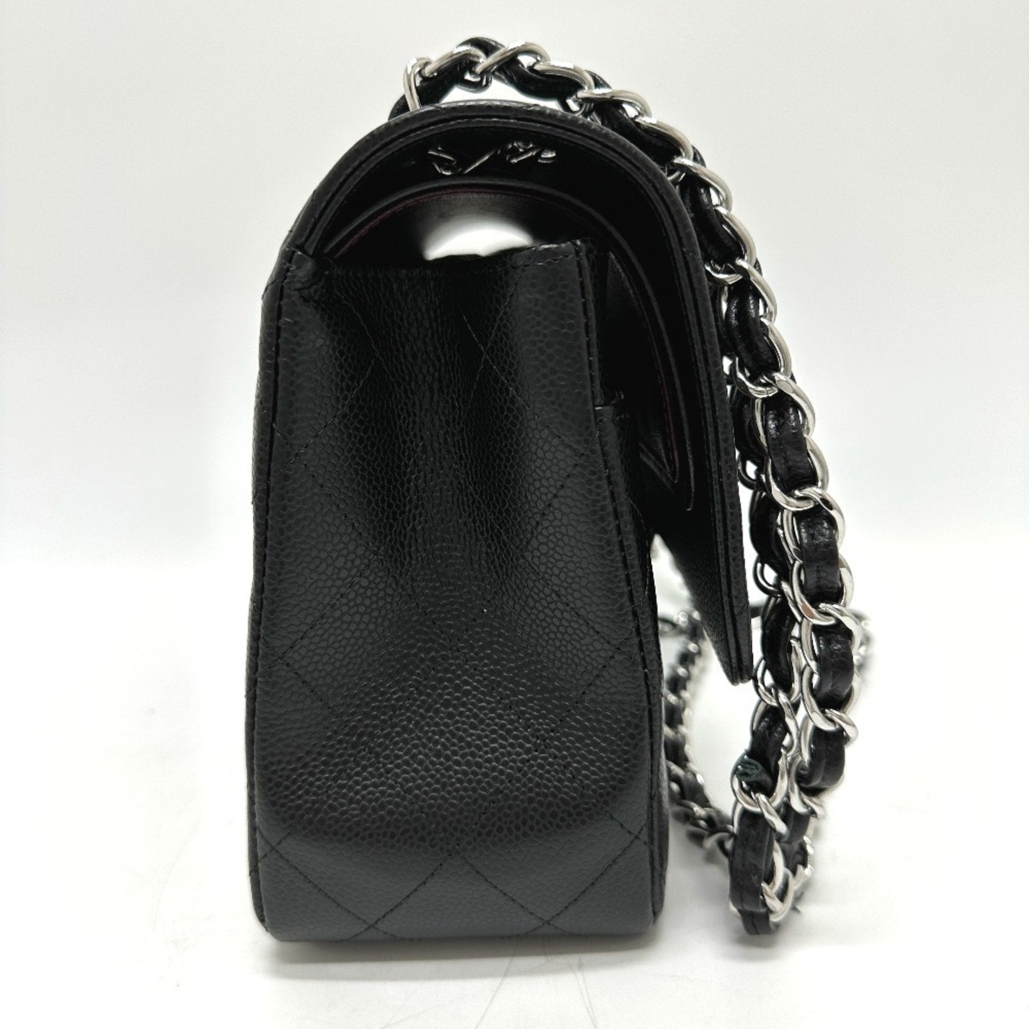 Chanel Black Grained Calfskin Shoulder Bag (Pre-Owned)