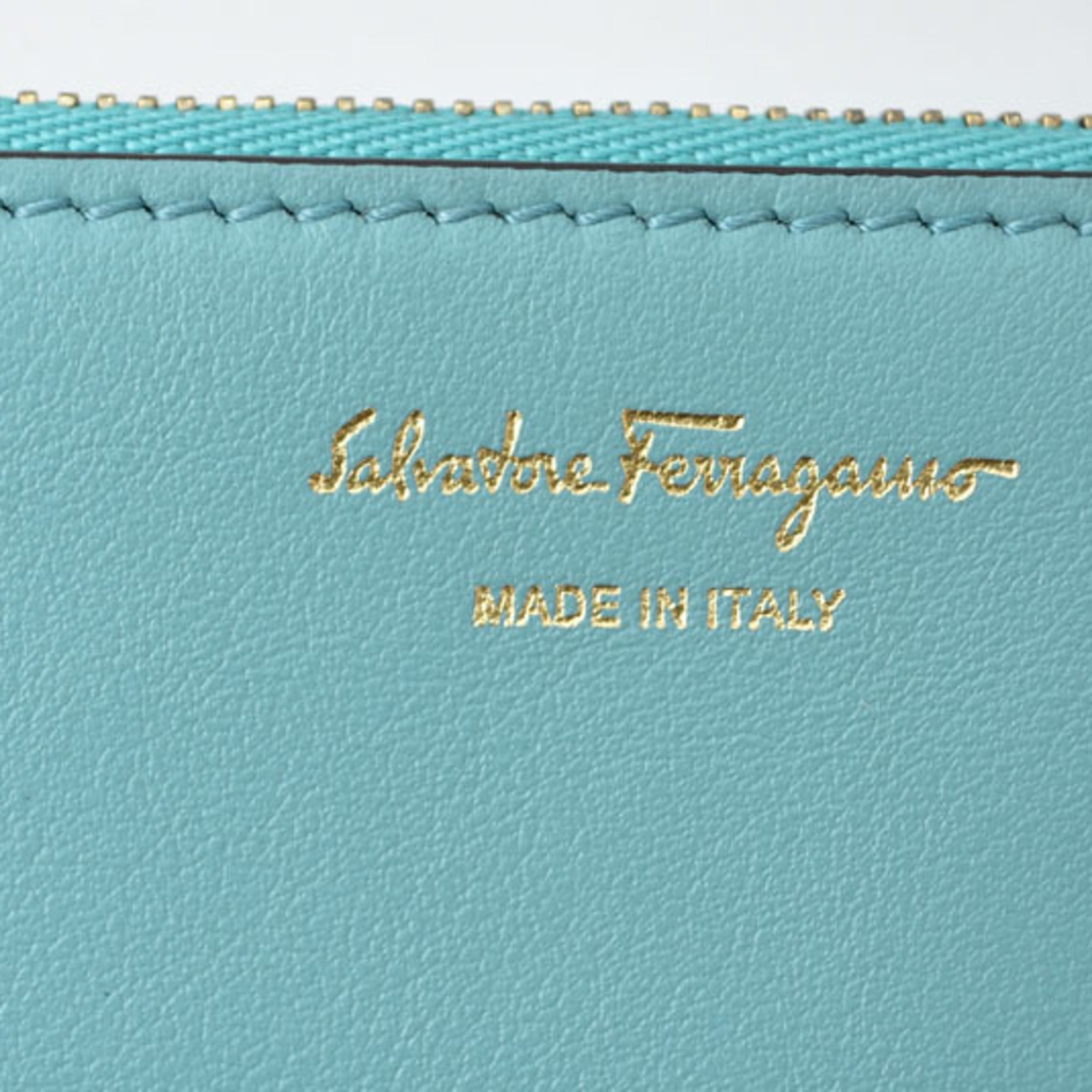 Salvatore Ferragamo Light Blue Leather Pouch Tote Bag (Pre-Owned)