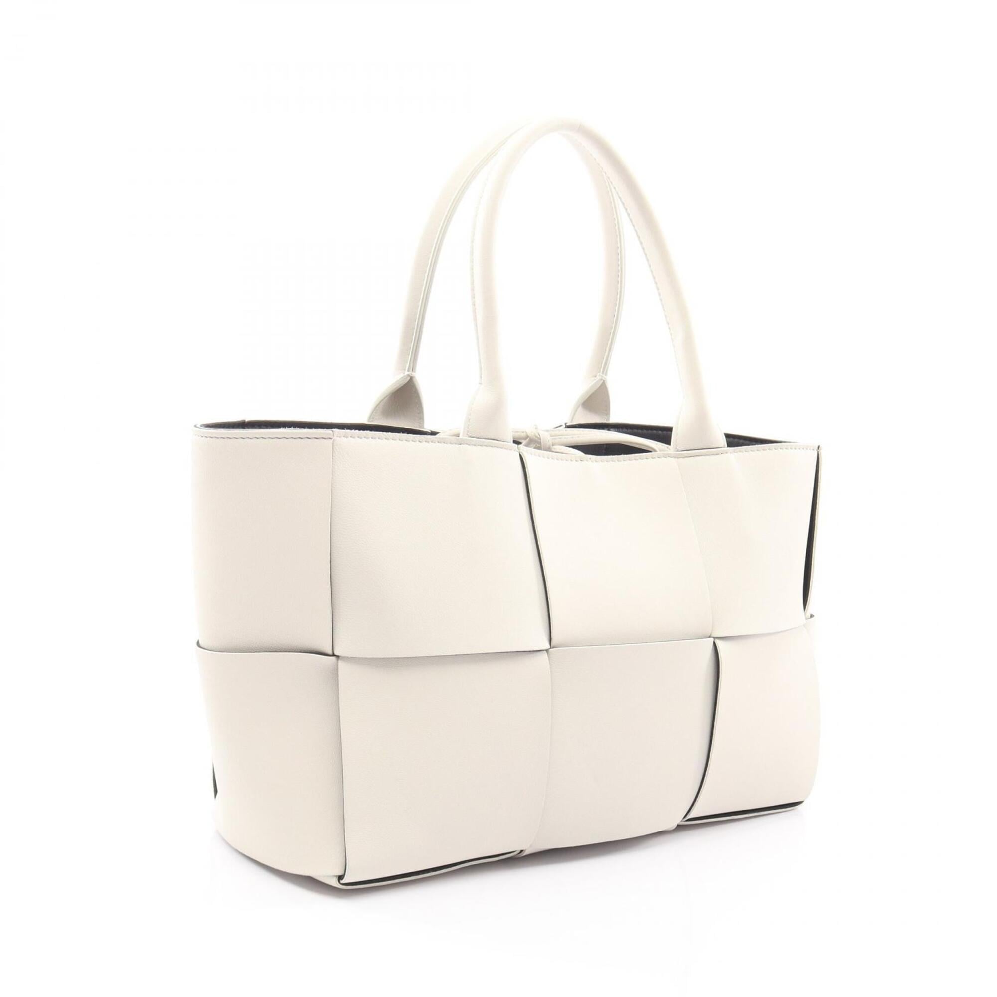 Bottega Veneta White Leather Handbag Pouch Tote Bag (Pre-Owned)