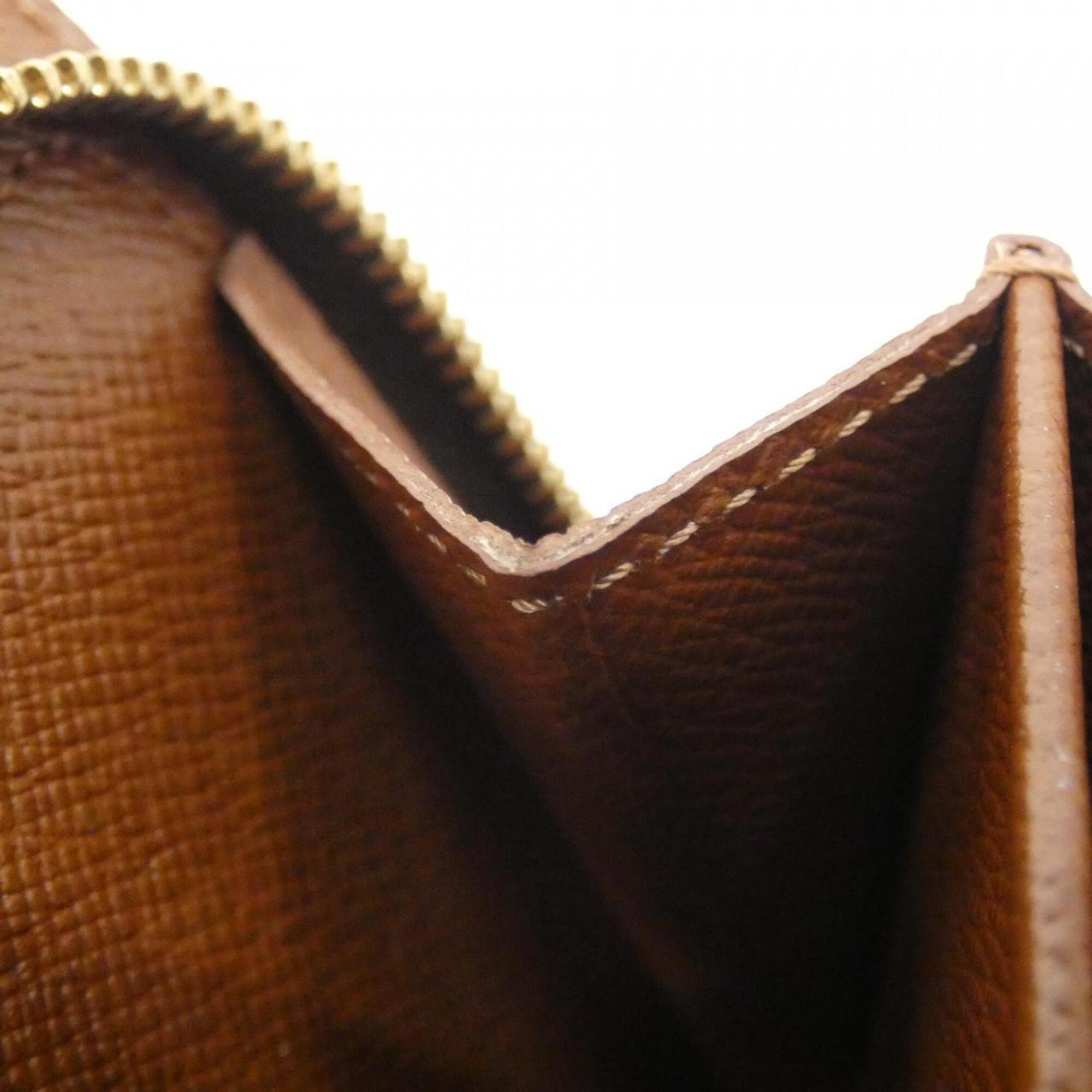 Louis Vuitton Marron Coated Canvas Wallet (Bi-Fold) (Pre-Owned)
