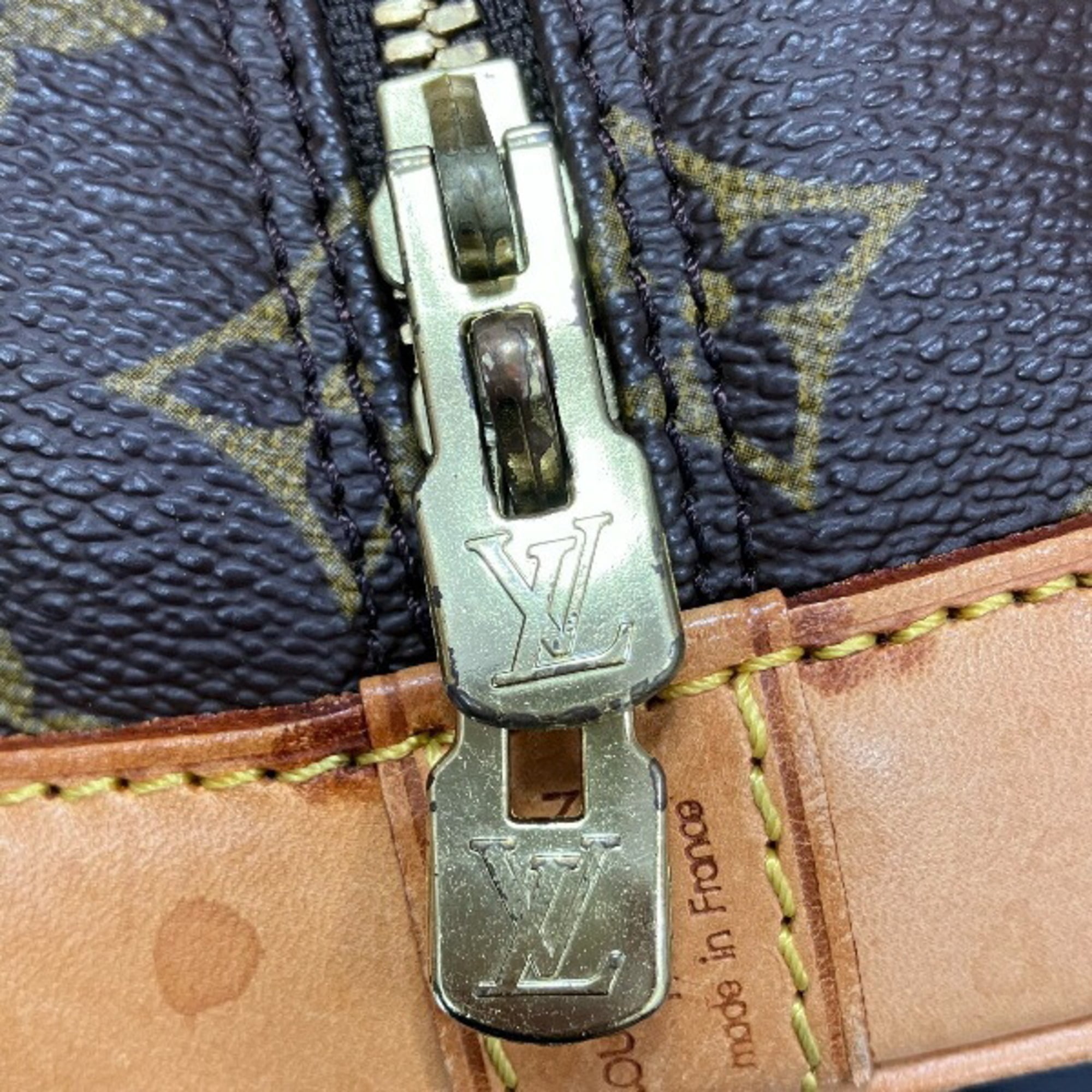 Louis Vuitton Brown Monogram Handbag (Pre-Owned)