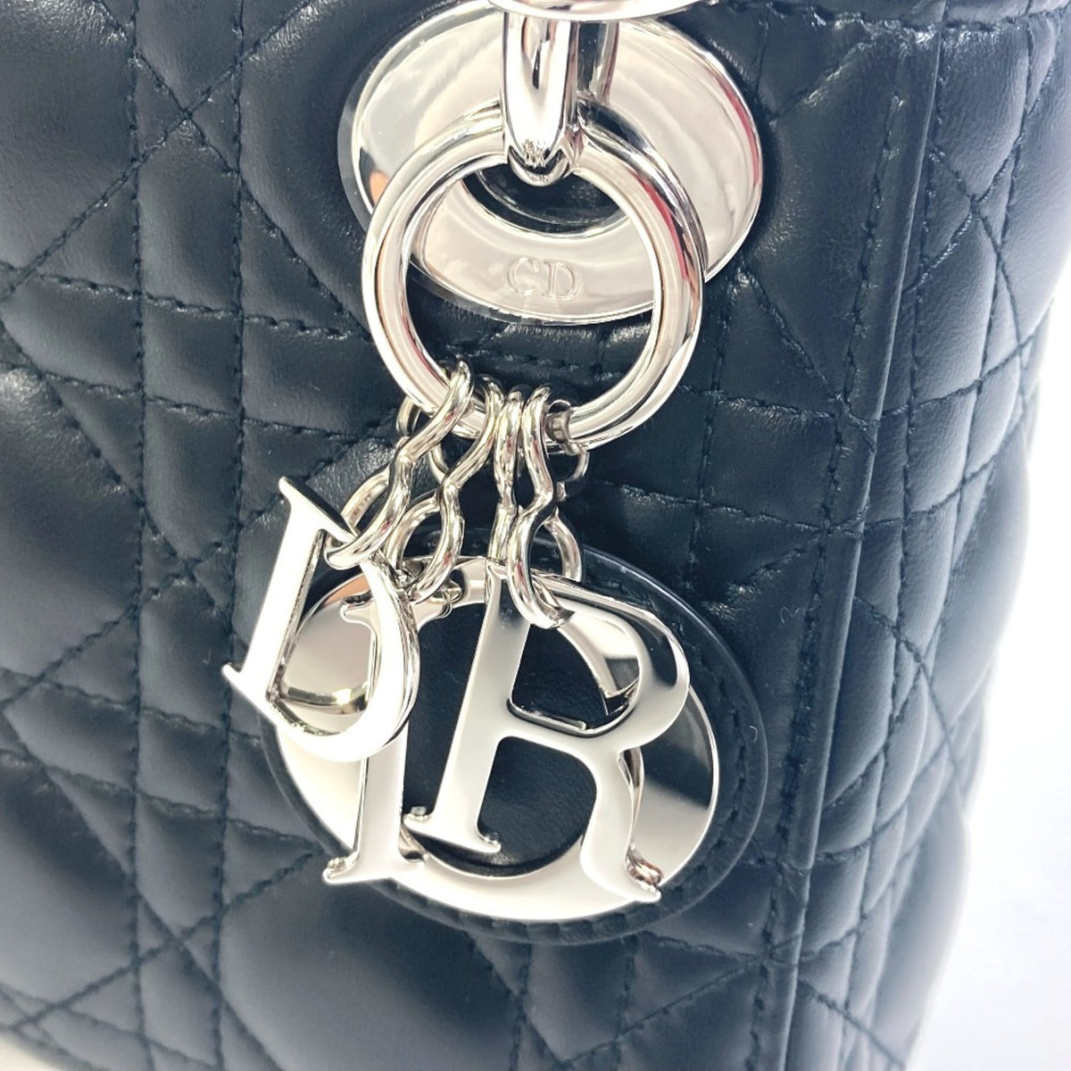 Christian Dior Lady Dior Black Leather Shoulder Bag (Pre-Owned)