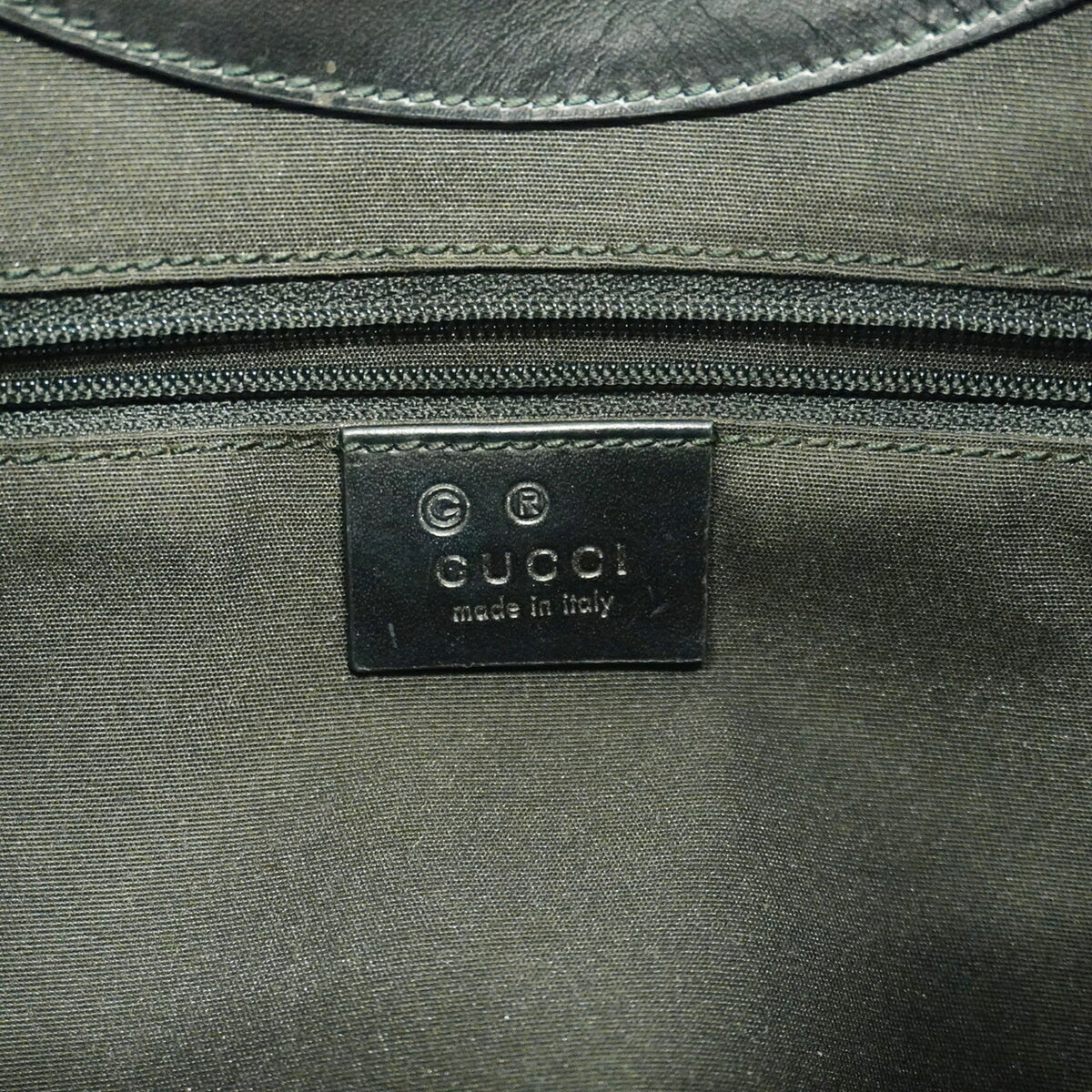 Gucci Black Nylon Shoulder Bag (Pre-Owned)