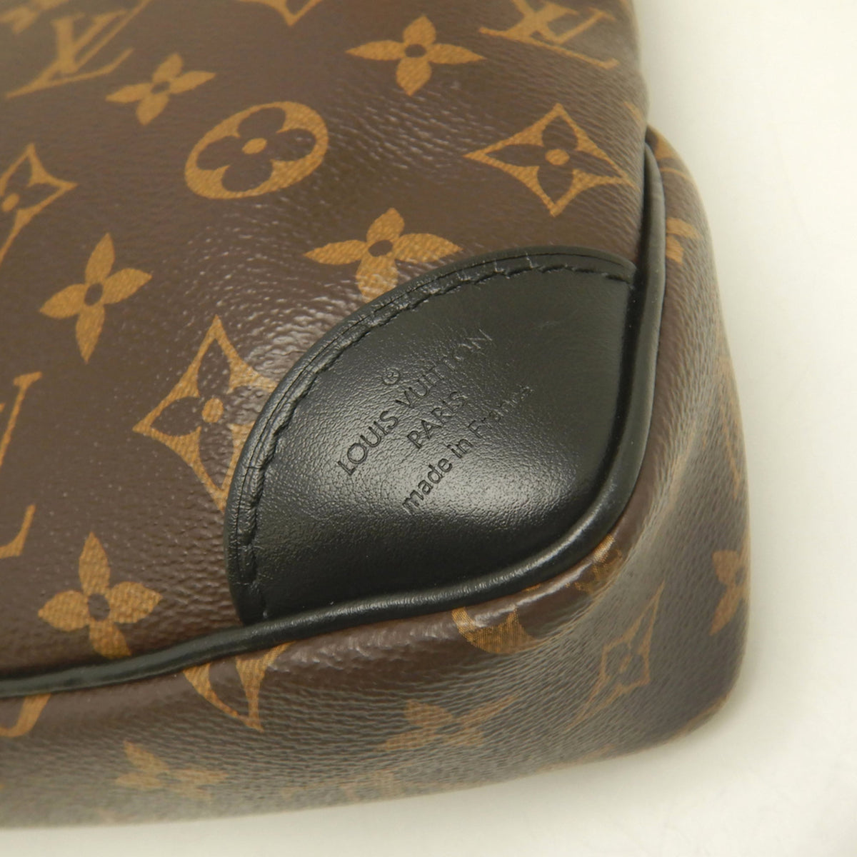 Louis Vuitton Monogram Brown Monogram Shoulder Bag (Pre-Owned)