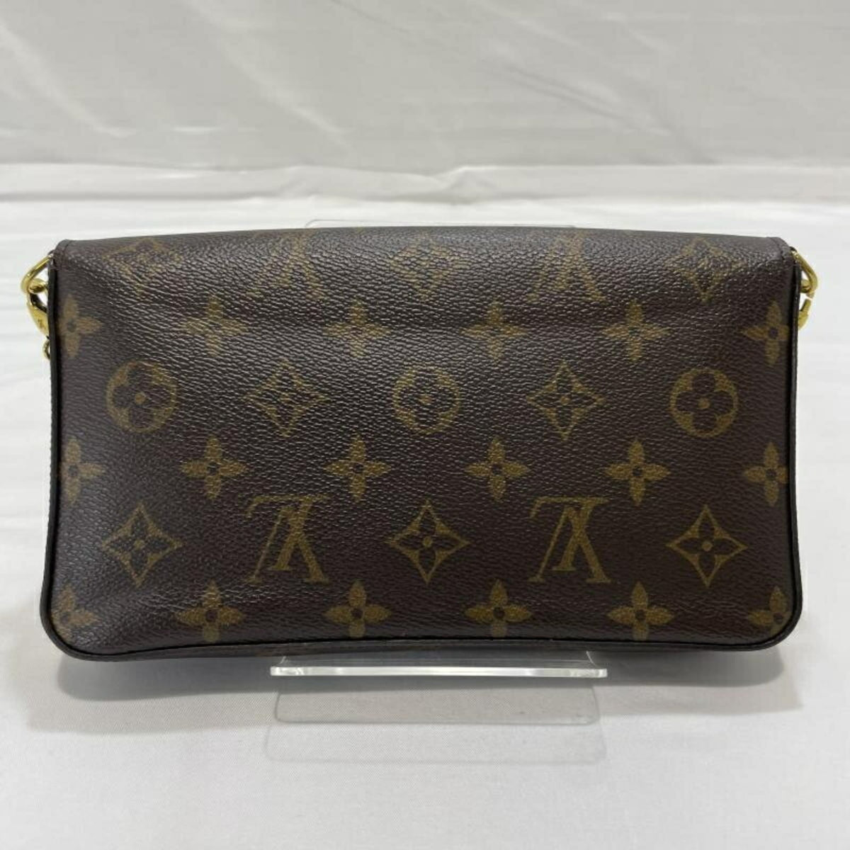Louis Vuitton Brown Shoulder Bag (Pre-Owned)
