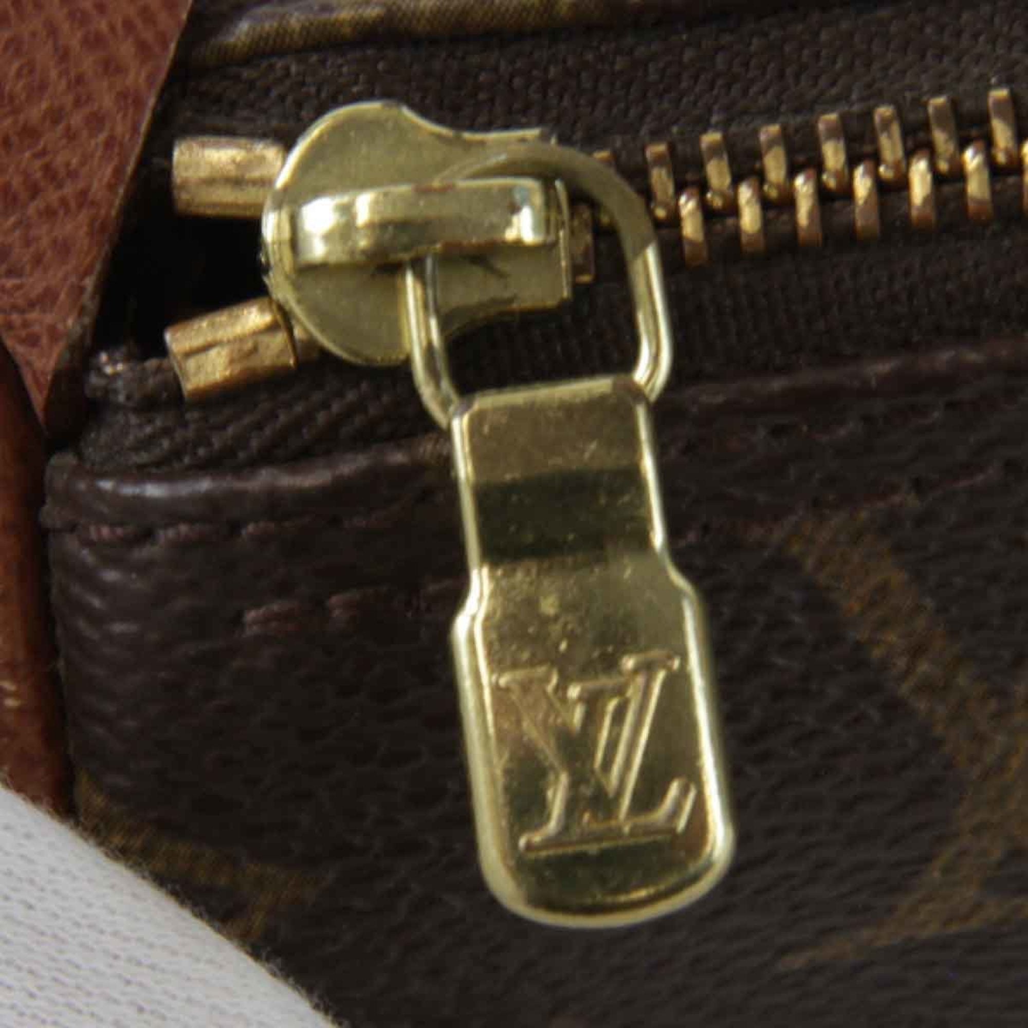 Louis Vuitton Monogram Monogram Monogram Pouch (Pre-Owned)