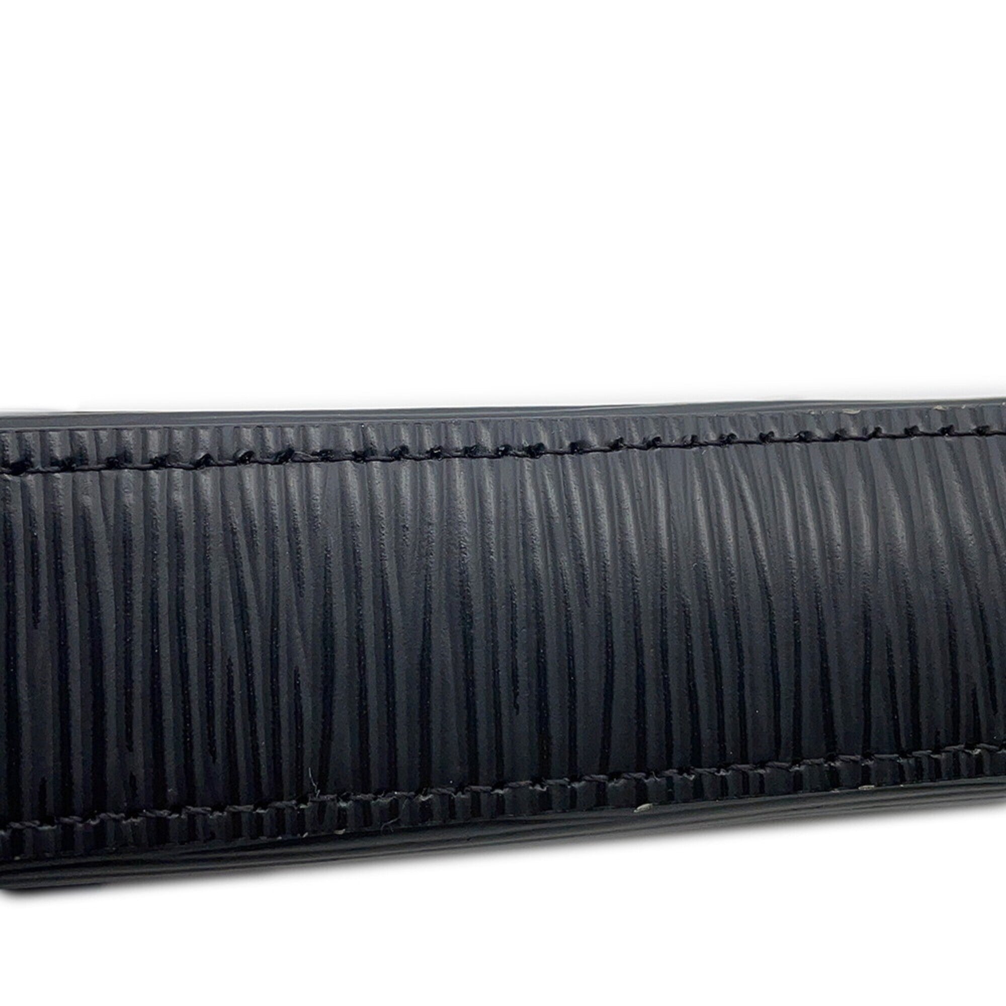 Louis Vuitton Black Noir Epi Leather Handbag Pochette (Pre-Owned)
