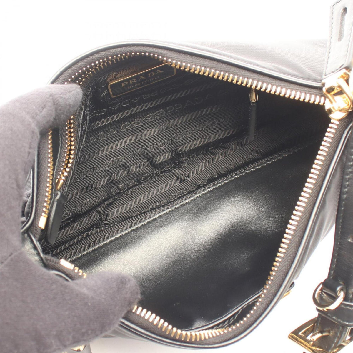 Prada Black Nylon Leather Handbag Shoulder Bag (Pre-Owned)