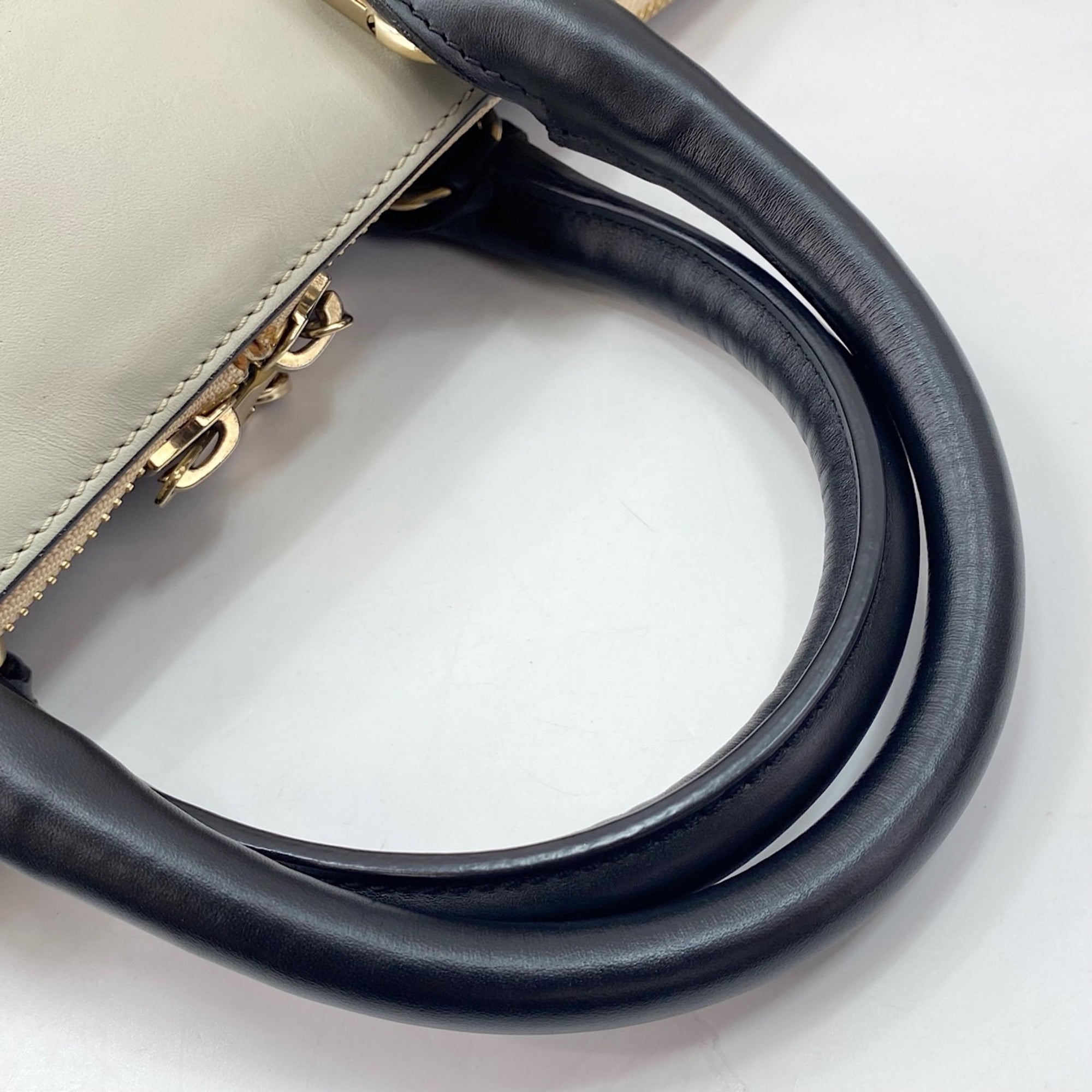 Chloé Baylee Multi-Color Handbag (Pre-Owned)