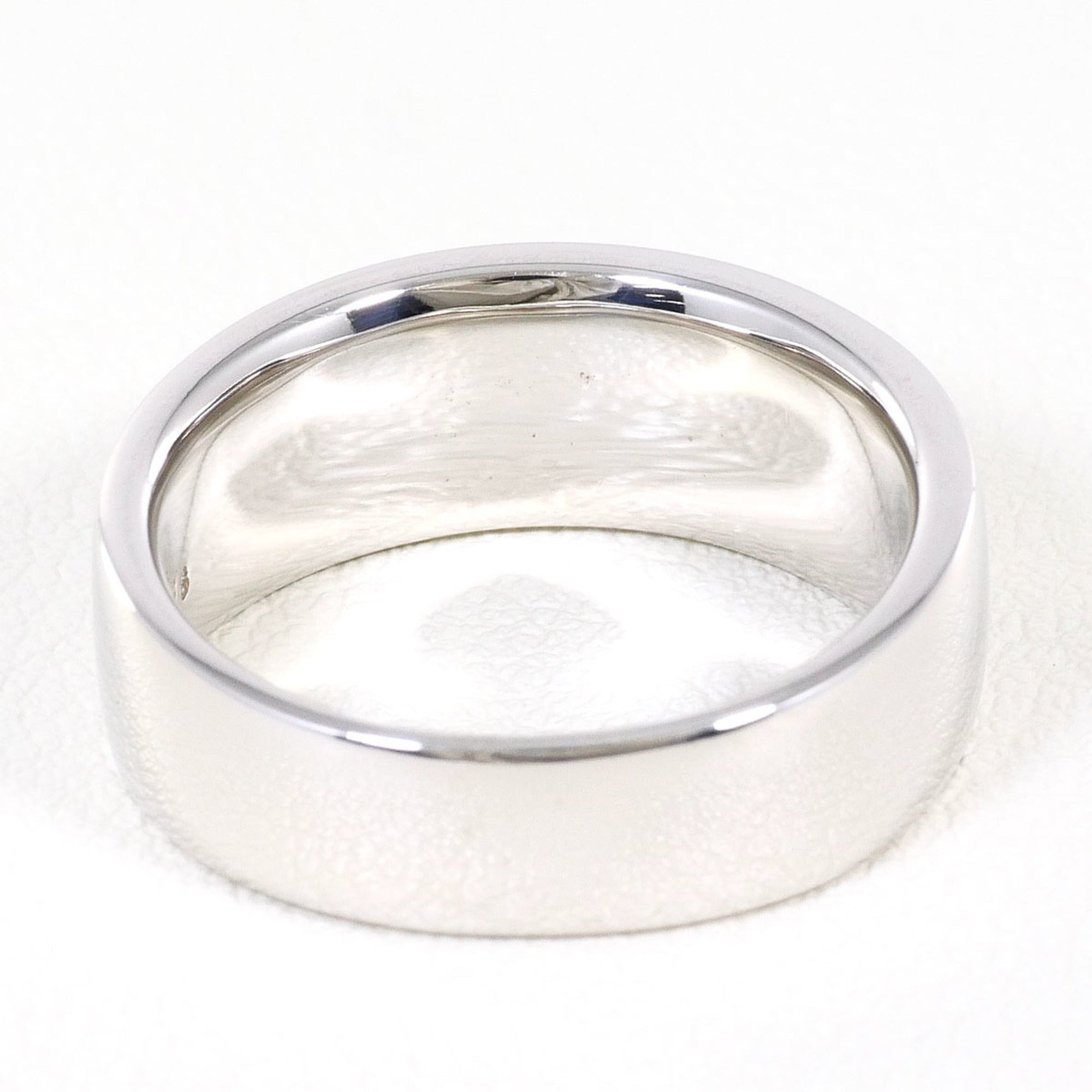 Unbranded White Gold White Gold (18K) Band Ring (Pre-Owned)