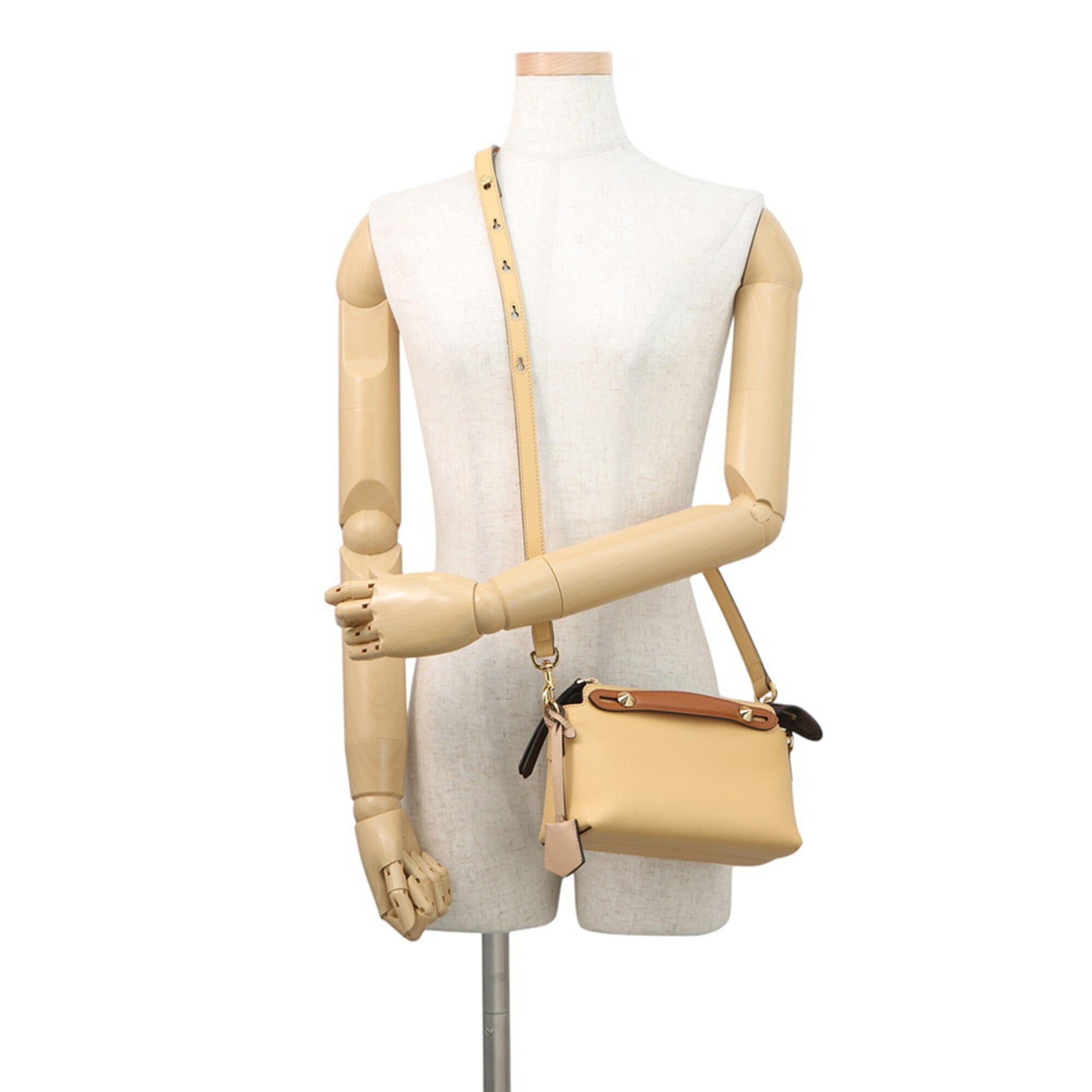 Fendi Brown Yellow Leather Handbag (Pre-Owned)