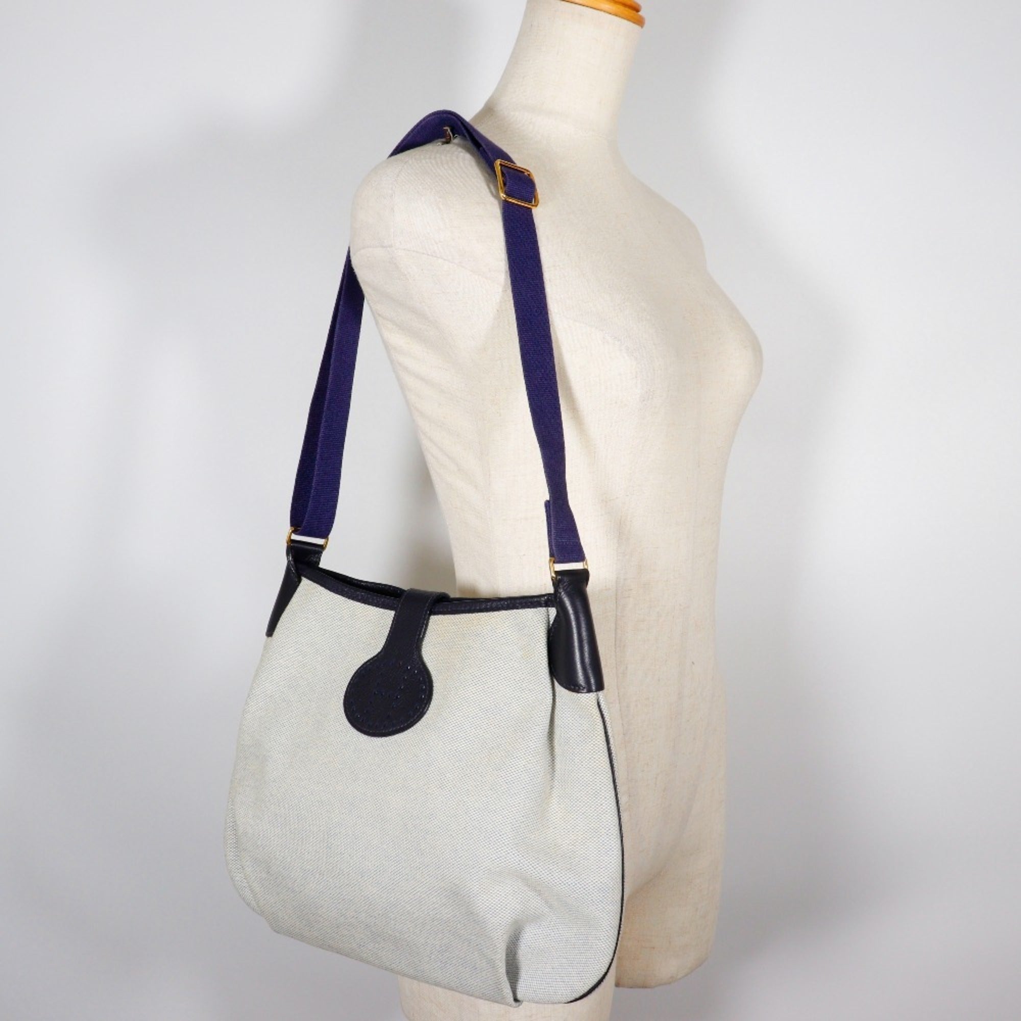Hermes Gray Navy Toile H Shoulder Bag (Pre-Owned)