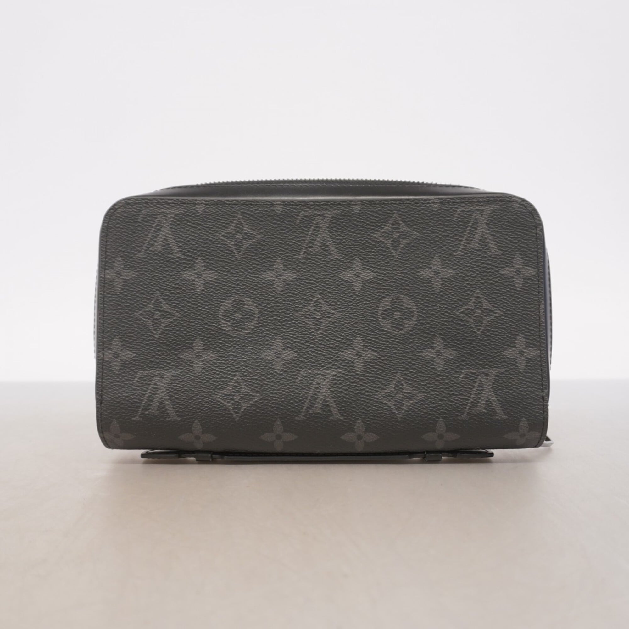 Louis Vuitton Black Long Wallet (Bi-Fold) (Pre-Owned)