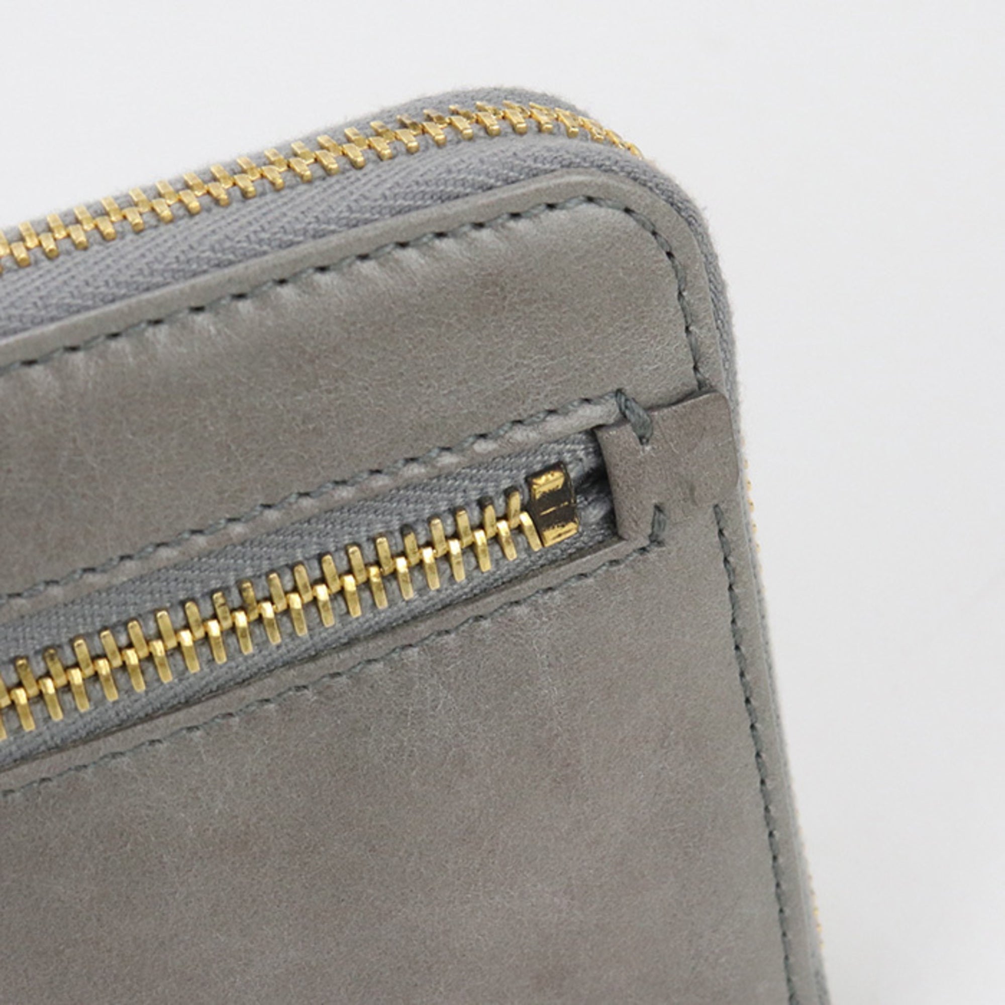 Miu Miu Gray Leather Coin Purse/Coin Case (Pre-Owned)