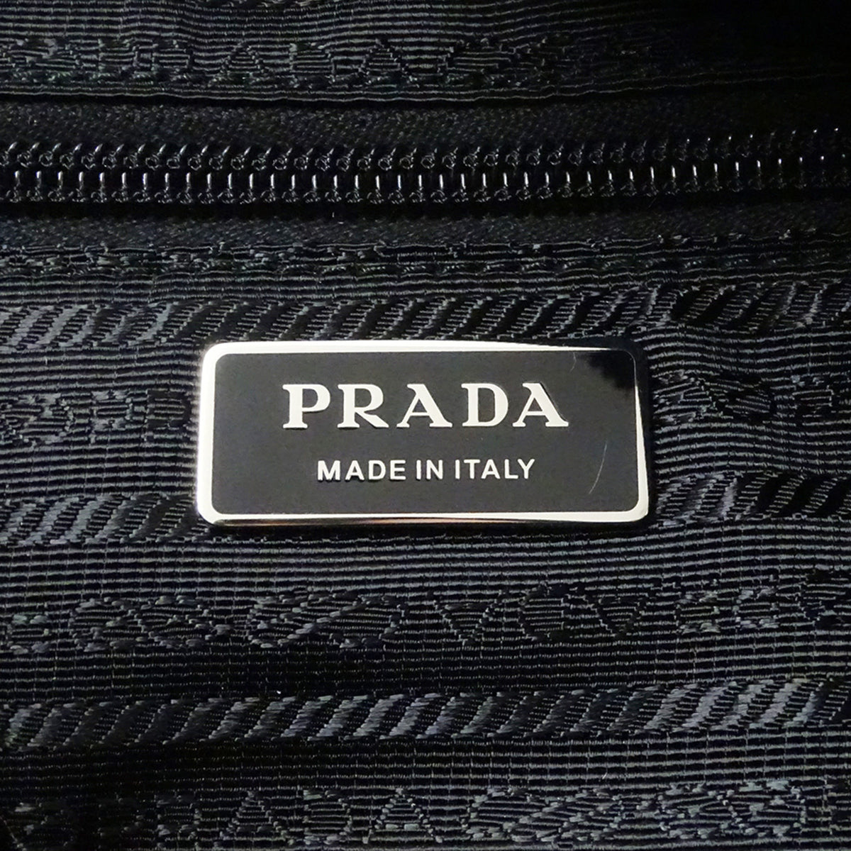 Prada Black Nylon Handbag Shoulder Bag (Pre-Owned)
