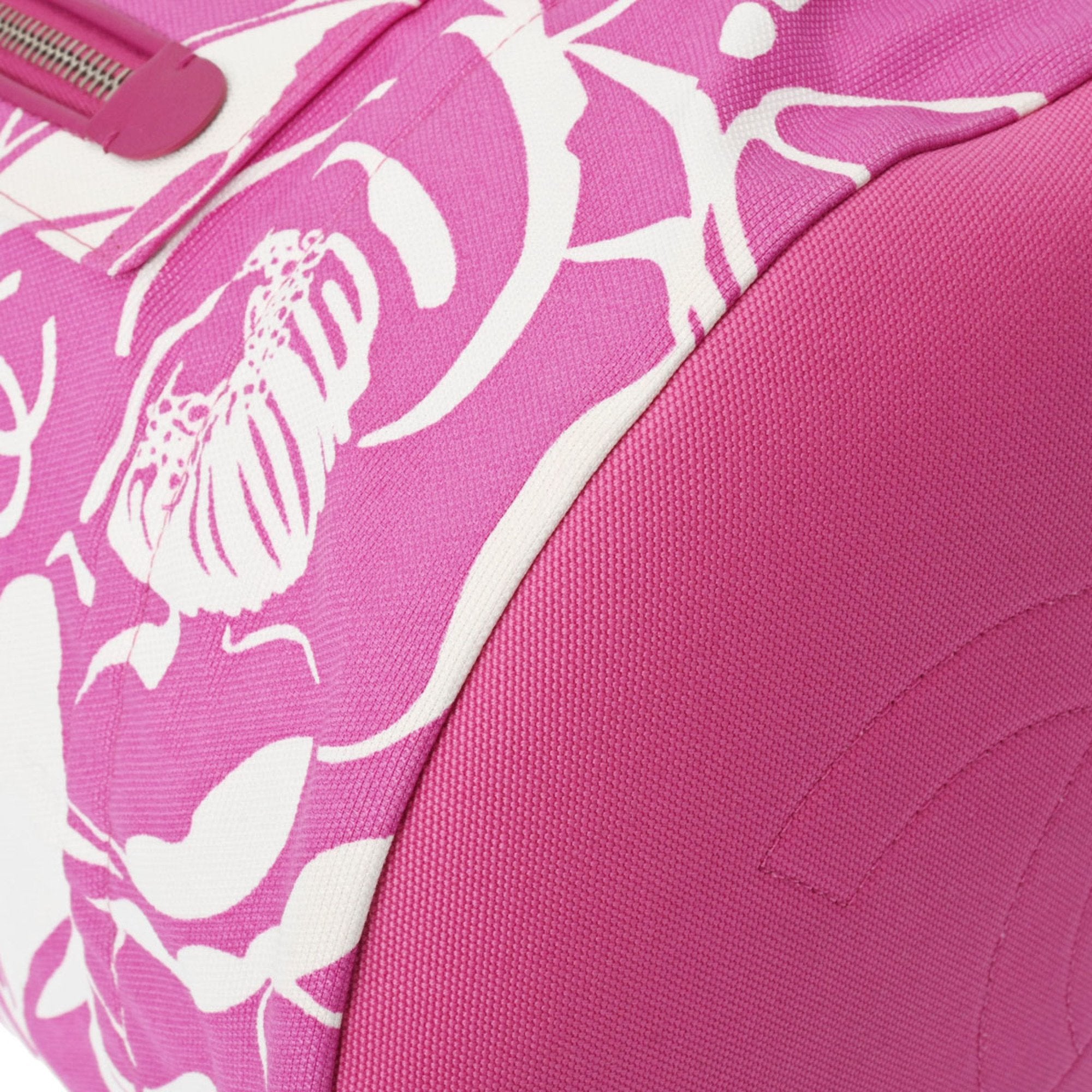 Chanel Pink White Canvas Shoulder Bag (Pre-Owned)
