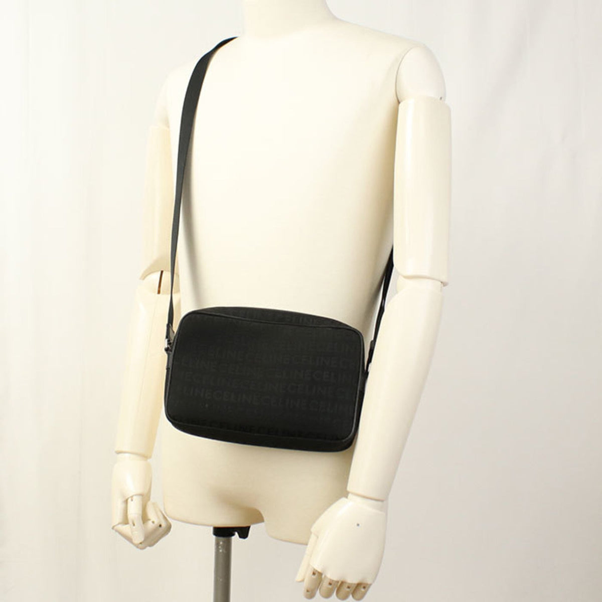Celine Black Canvas Messenger Bag Shoulder Bag (Pre-Owned)