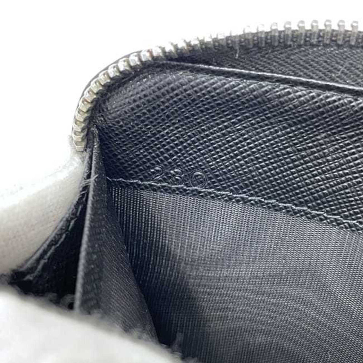 Prada Saffiano Black Nero Leather Long Wallet (Bi-Fold) (Pre-Owned)