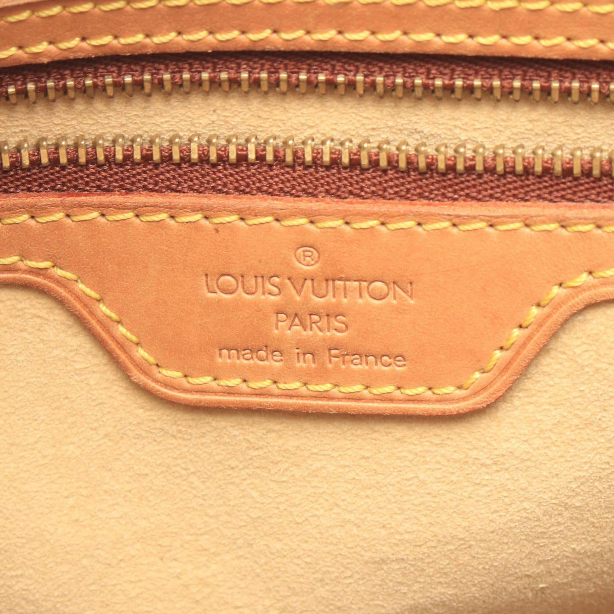 Louis Vuitton Brown Coated Canvas Handbag Shoulder Bag (Pre-Owned)