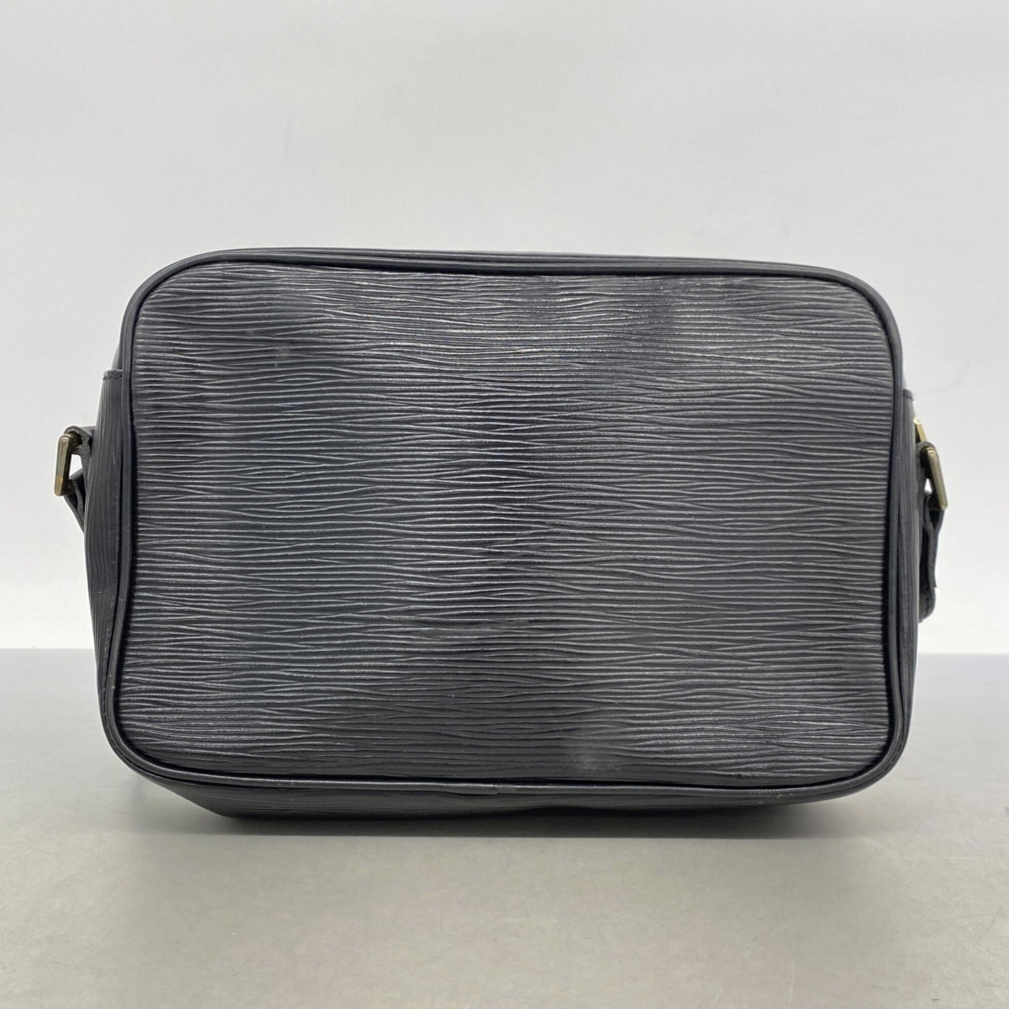 Louis Vuitton Noir Shoulder Bag (Pre-Owned)