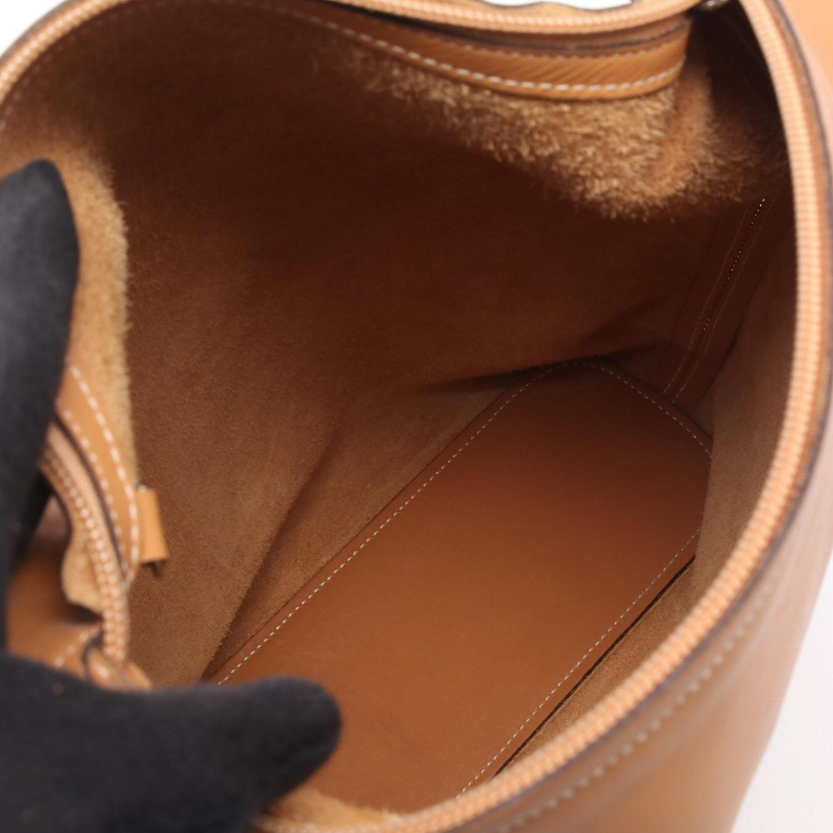 Loewe Beige Leather Handbag Pouch Shoulder Bag (Pre-Owned)